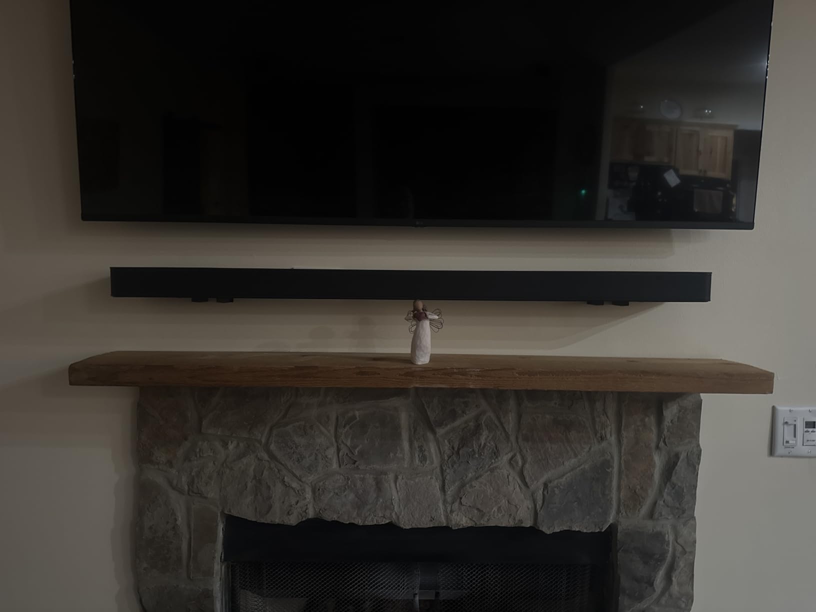 LG S90TR 7.1.3-Channel OLED evo TV Matching Home Theater Soundbar with Rear Surround Speakers and Wireless Subwoofer, Wow Orchestra, Dolby Atmos, WOWCAST Built-in customer photo 1