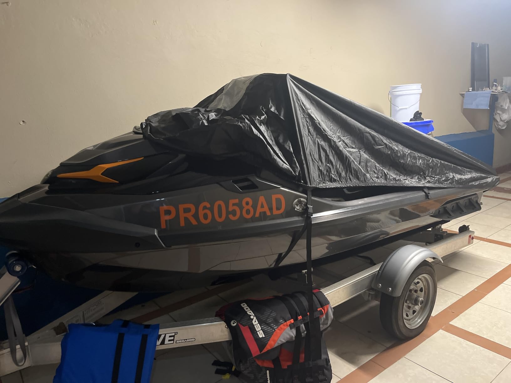 Jet Ski Cover 3 Seater,Upgraded 420D Heavy Duty Waterproof Waverunner Cover,2 Air Vent Marine Grade UV Resistant Fits Waverunner Polaris from 116
