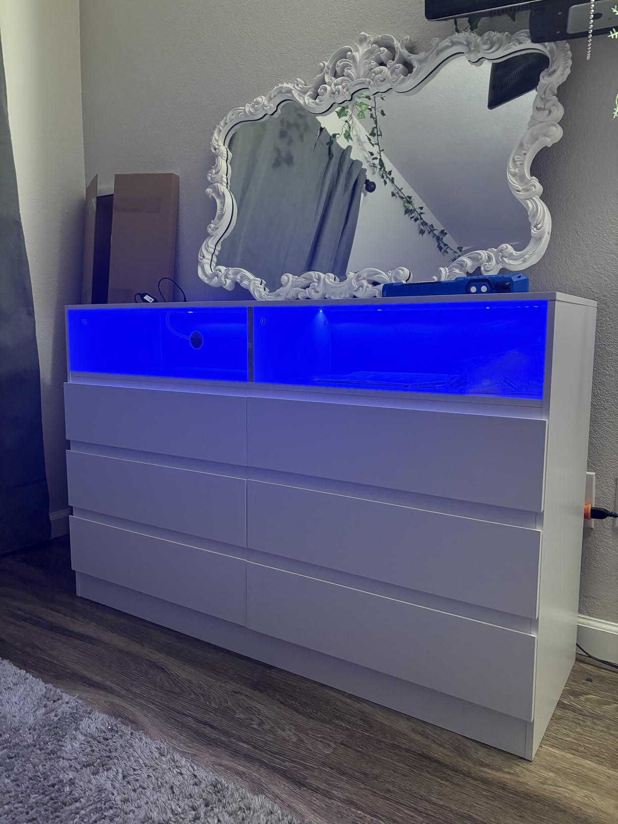 Gyfimoie White Dresser for Bedroom with Full Length Mirror & Power Outlet customer photo 1