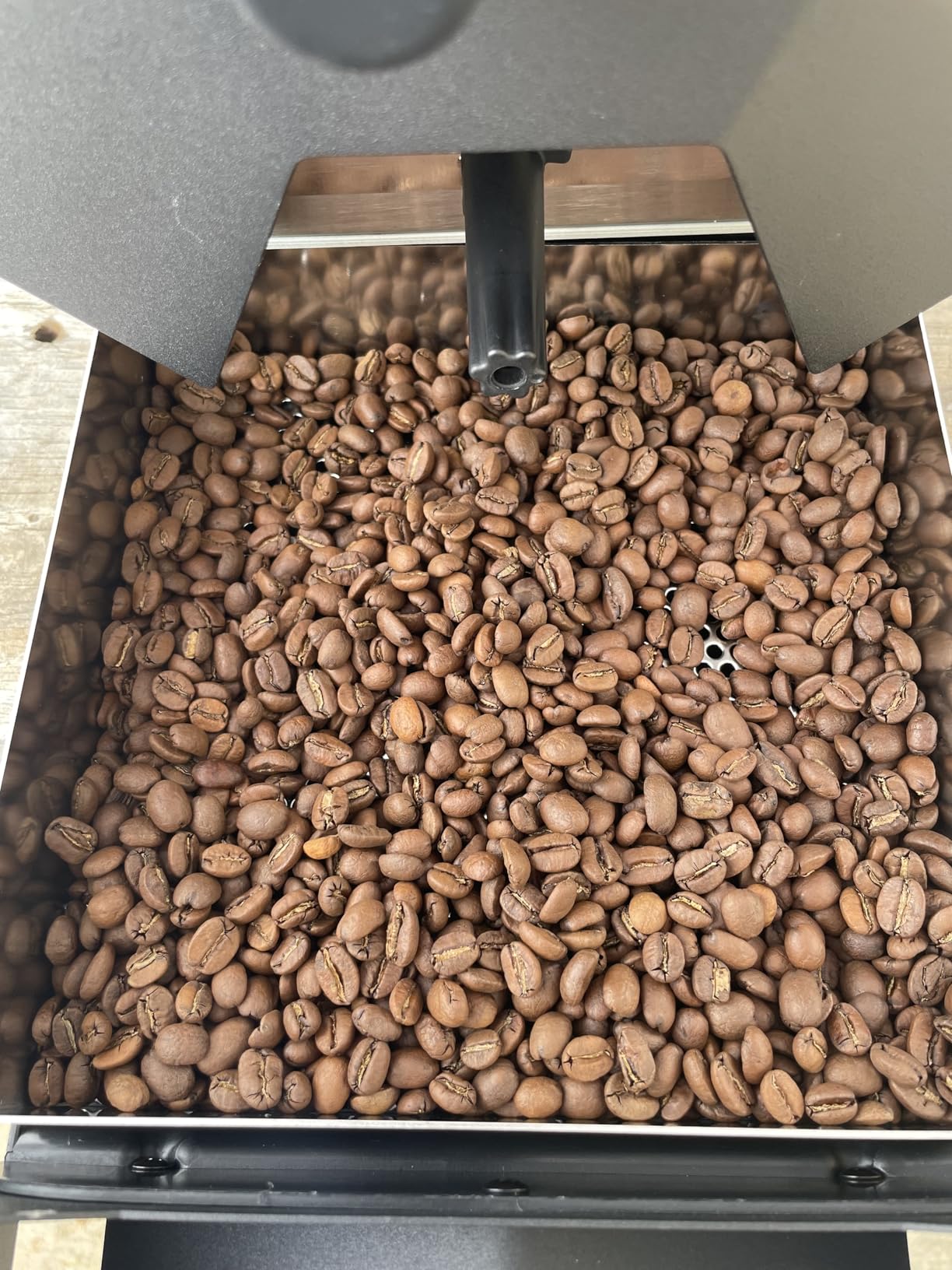 500g Automatic Coffee Roaster Machine for Home Use Wth Smoke Filter(Suitable for Light Roasting), The Smoke Pipes (Suitable for Medium and Dark Roasting) and Chaff Collector customer photo 2
