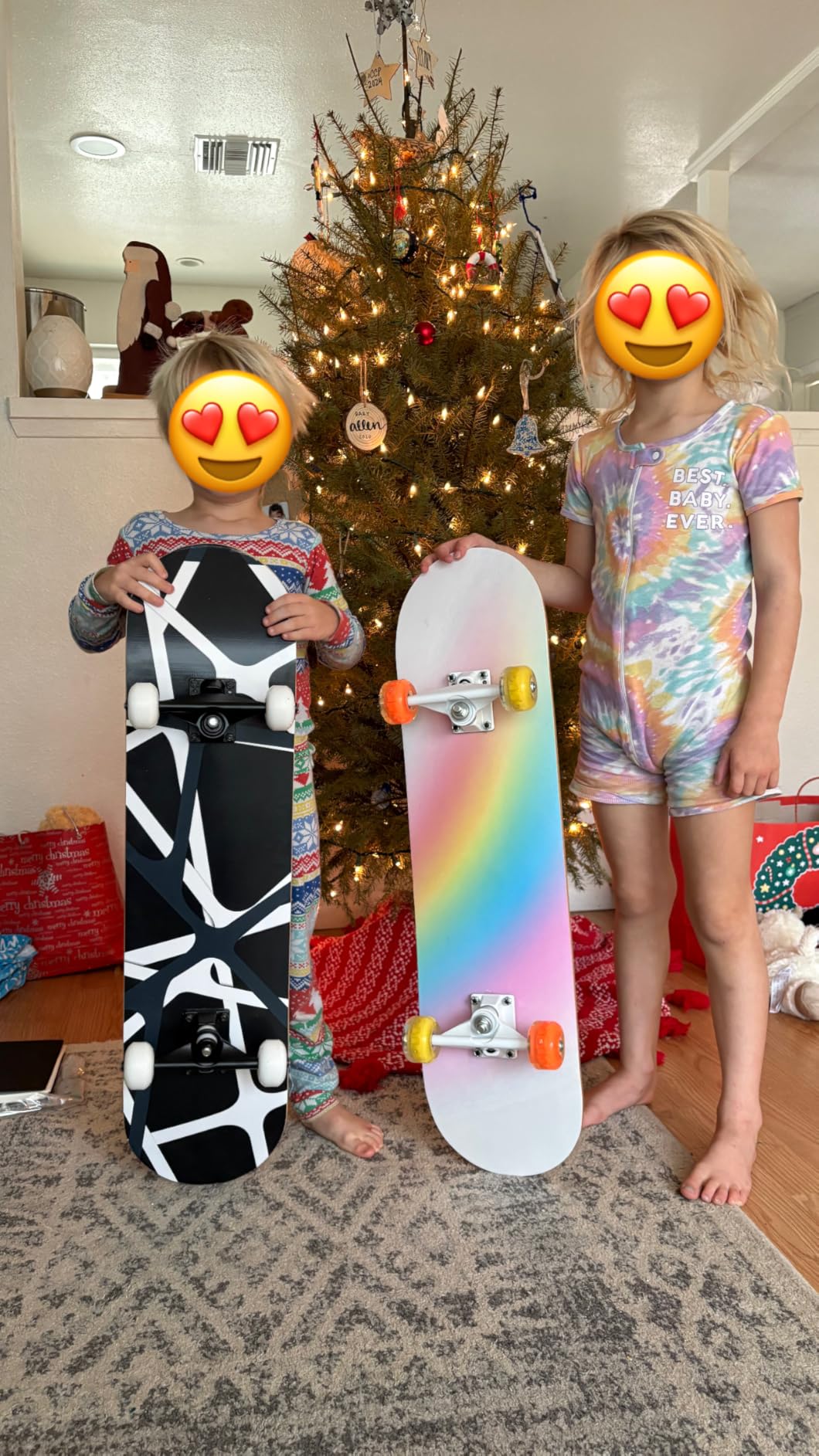 Skateboard,31 x 8 Inch Complete Skateboard, 8-Layer Maple Wood Deck Double Kick Standard Skateboards for Kids, Teens, Adult, Beginner customer photo 1
