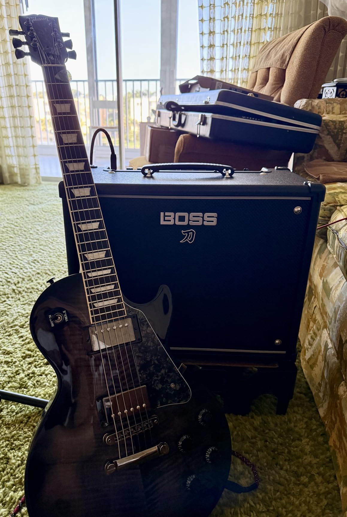 Boss Katana-50 Gen 3 Guitar Amplifier, 50-Watt Combo Amp with Custom 12-Inch Speaker and Evolved Tube Logic Sound customer photo 1