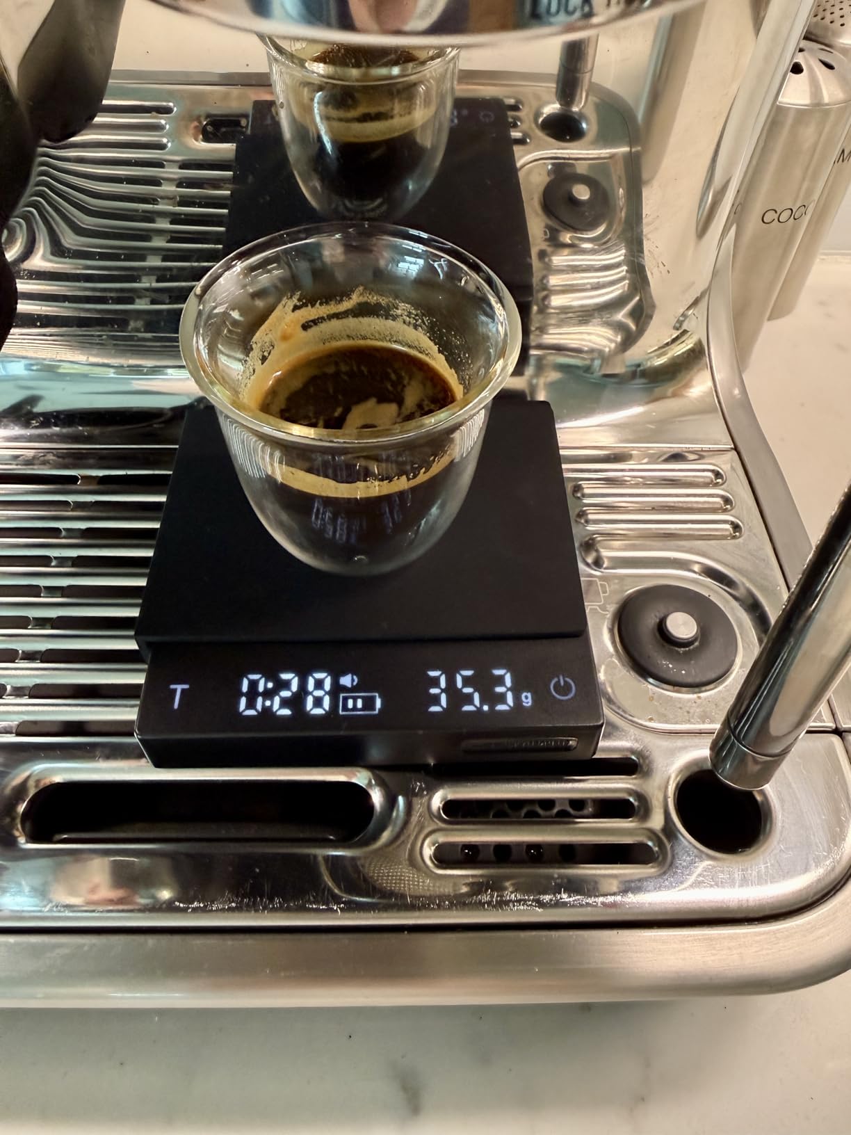 MHW-3BOMBER Mini Coffee Scale with Timer,Rechargeable Espresso Scale with Gravity Sensing,2kg/0.1g Precision Scale for Espresso&Pour-Over Coffee,Portable Digital Kitchen Scale, 2.0 Mini Black customer photo 1