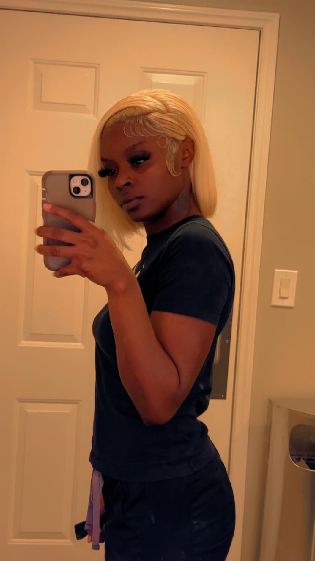 Grey Bob Wig Human Hair 13x4 Lace Front Bob Wig Straight Glueless Short Bob Wigs Pre Plucked with Baby Hair Brazilian Remy Silver Wig Transparent Lace Front Wigs for Black Women - 180 Density 10 Inch customer photo 2