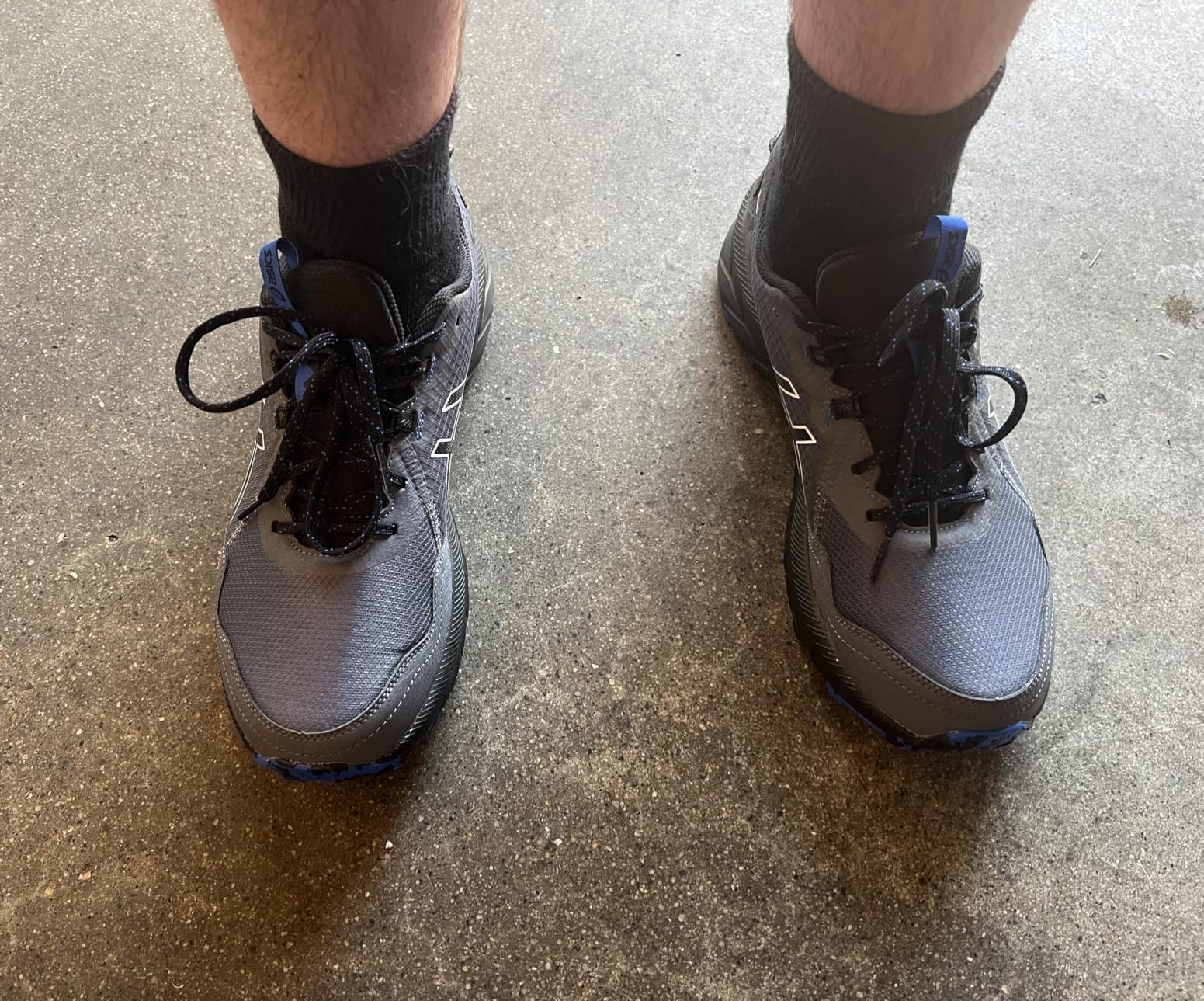ASICS Men's Gel-Venture 10 Running Shoes customer photo 1