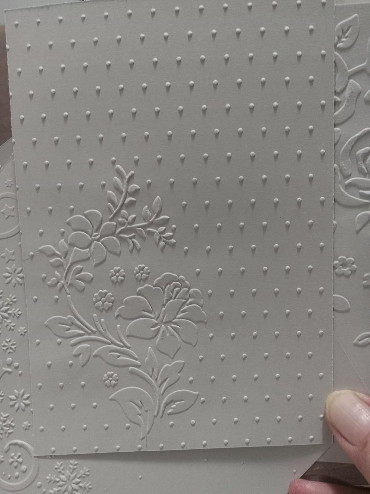 CraftGenes 6 Inch Manual Die Cutting and Embossing Machine for Card Making customer photo 1