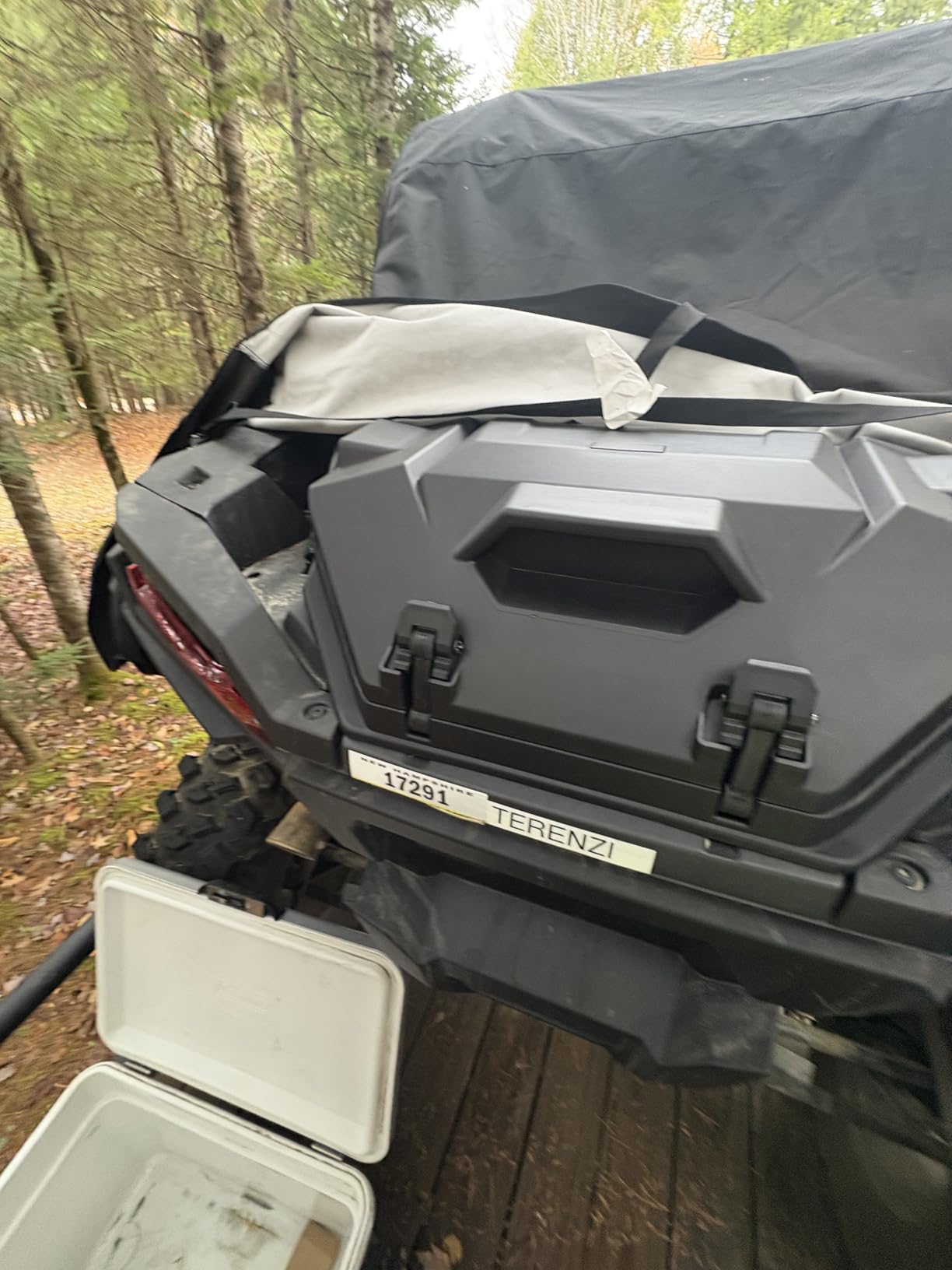 KEMIMOTO UTV 82QT Rear Cargo Storage Box Water Resistant Replace #2889611 | Compatible with Polaris RZR XP 1000/4 1000 2024/2025/2026 Accessories with Two Lockable Latches UTV Bed Box Replace #2889611 customer photo 1
