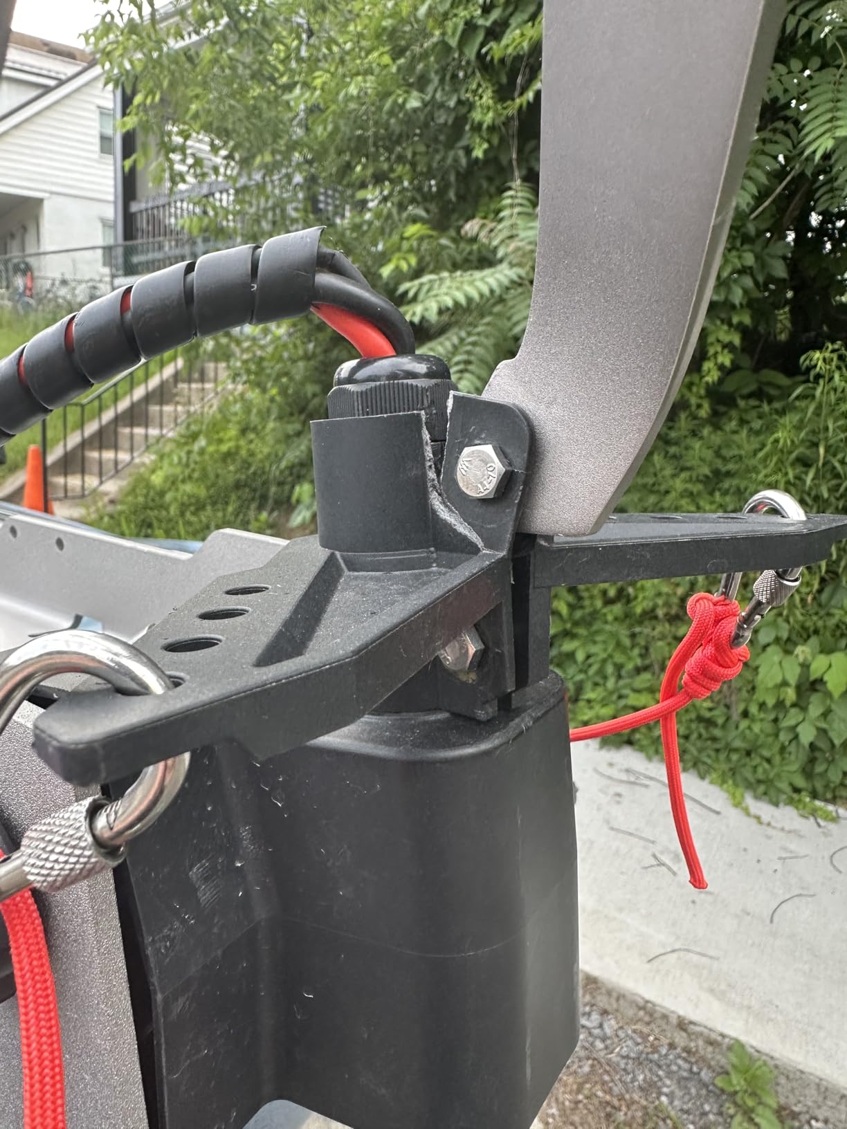 Newport NK300 Electric Kayak Motor - 3HP Equivalent, 36V Brushless Direct Drive, Extended Range up to 66 Miles, Whisper-Quiet Precision, and Optimized Efficiency customer photo 2
