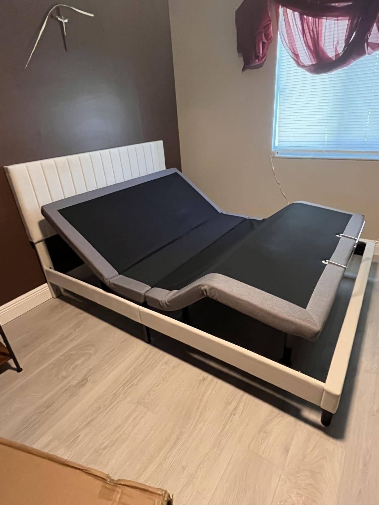 Adjustable Bed Frame Full Size with Wireless Remote, Head Foot Incline, USB, Underbed Light - Heavy Duty Platform, Zero Gravity Bedframe customer photo 1