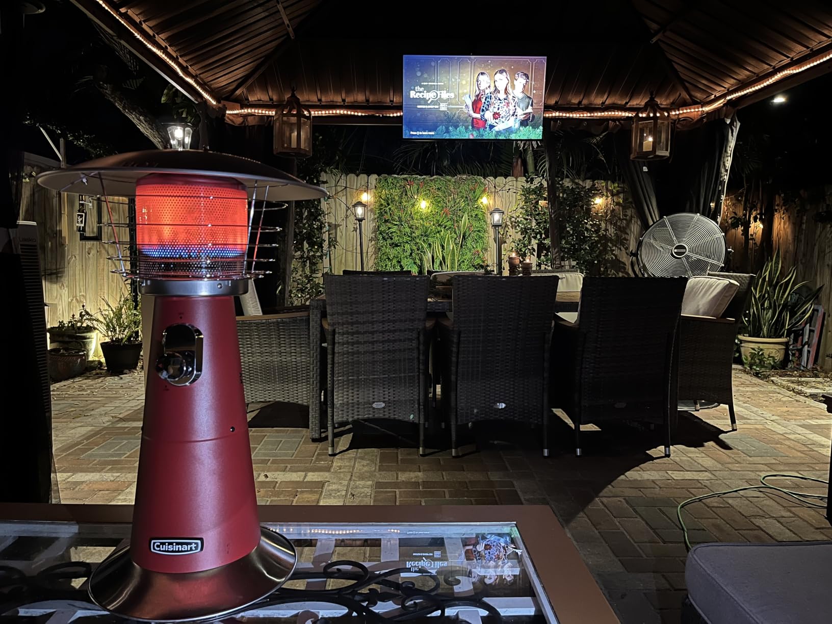 Cuisinart Patio Heater, Tabletop, Anti-Tilt Safety Switch, 11,000 BTU, Gray customer photo 2