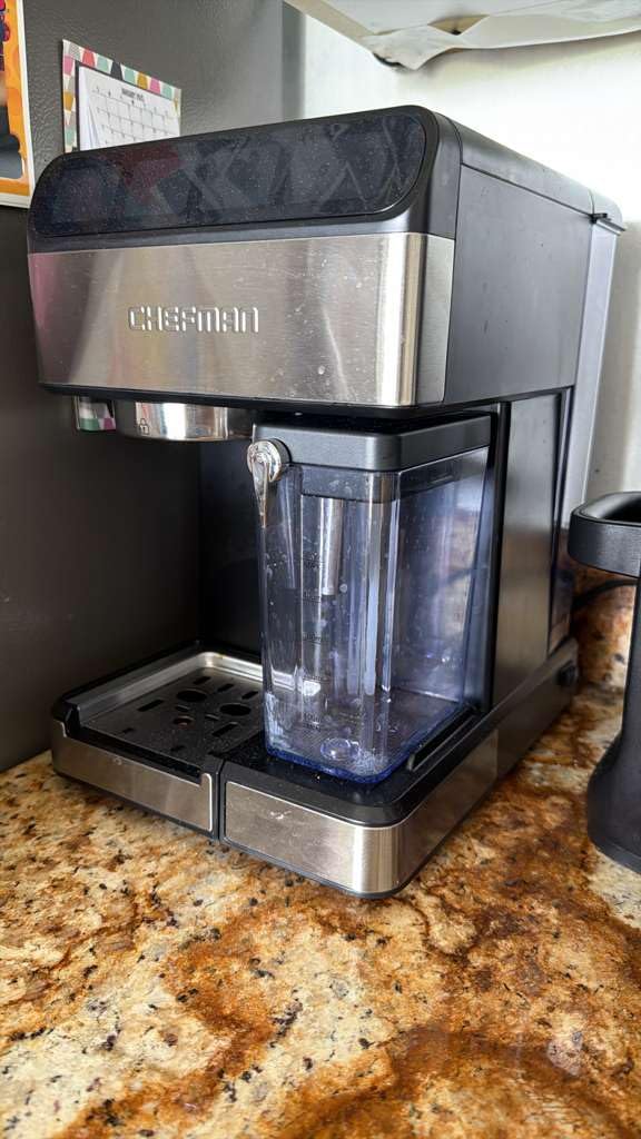Chefman CaféMaster Pro Espresso Machine, Brew Single or Double Shots, Coffee Maker with Built-In Milk Frother for Cappuccino & Latte, XL 1.8 Liter Removable Water Reservoir - Stainless Steel customer photo 2