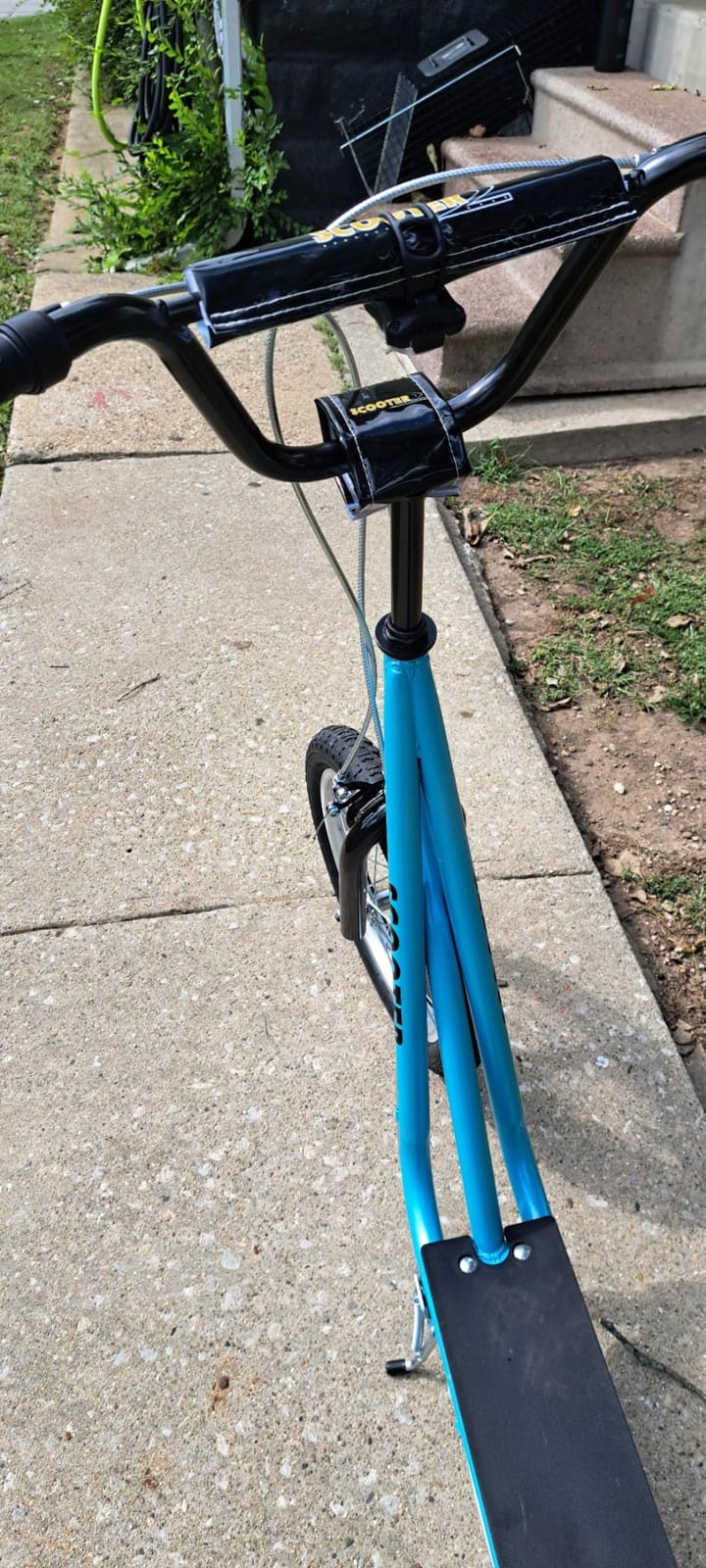 Aosom Youth Scooter Max Load 220 LBS Kids 5+ | Outdoor Kick Scooter, 16