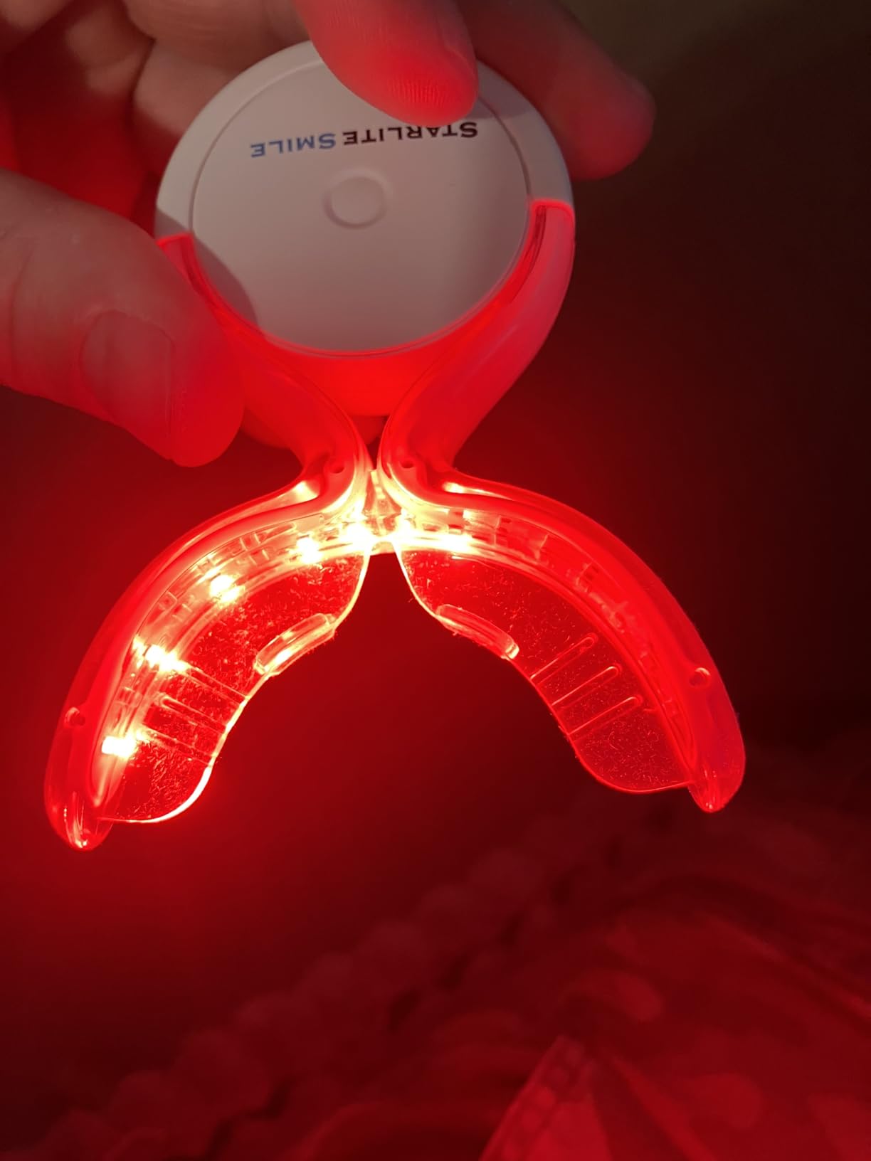 RED, BLUE, & RED+BLUE Gum Light, Oral Care Device with Sterilizing Case customer photo 2