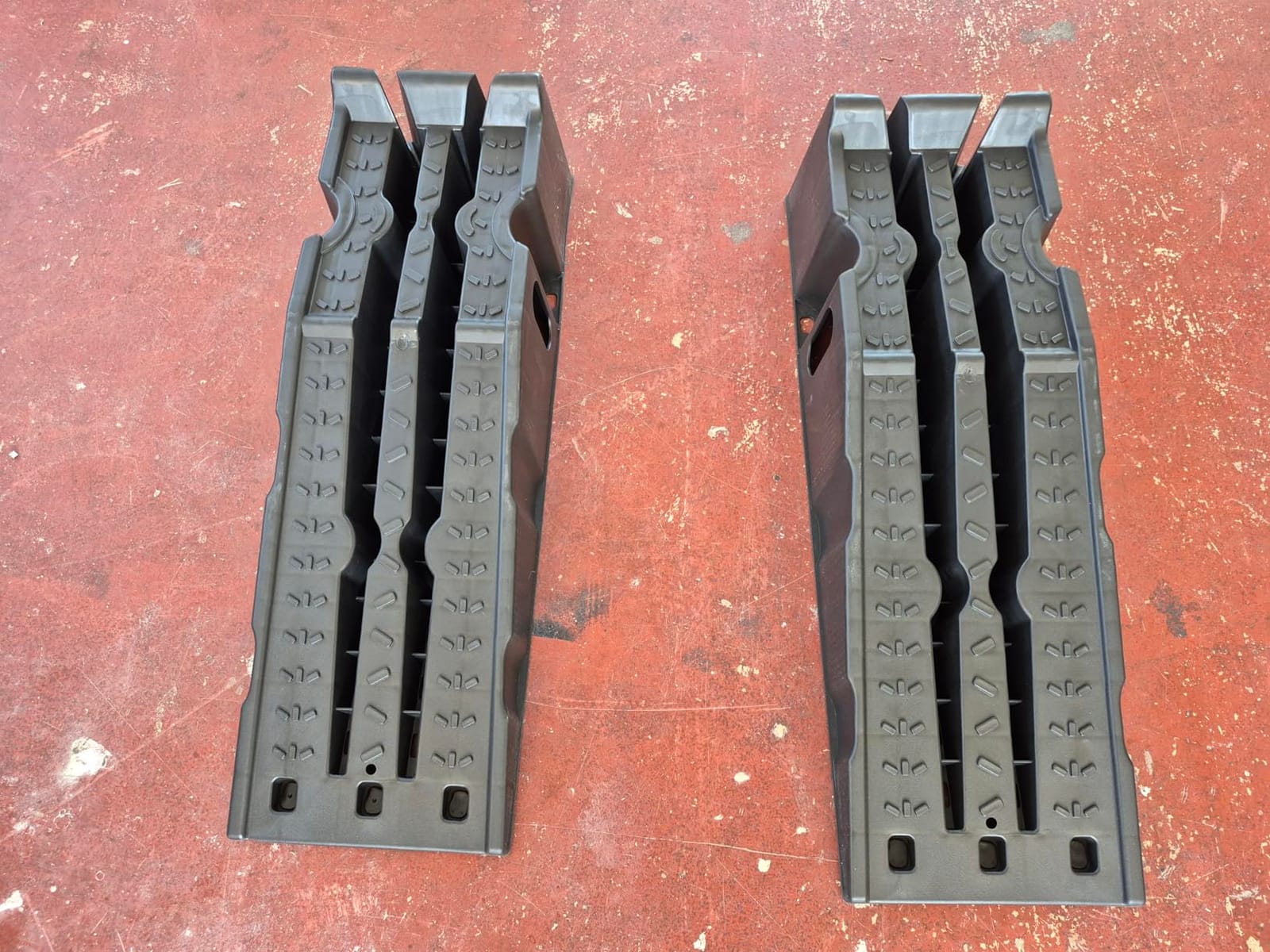 Nilight Car Ramps, 6.7 Inch Lift Vehicle Service Ramps | 16,000lb. GVW Capacity Per Pair, Ideal for Oil Changes and Garage Repairs, Heavy Duty Ramps for Trucks, SUVs and Cars customer photo 2
