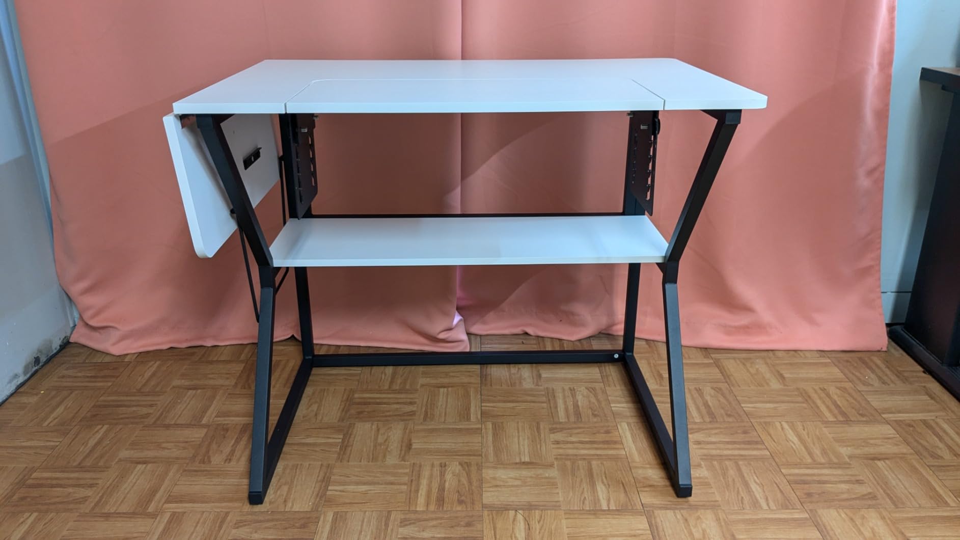 Sewing Table, Large Sewing Machine Table with Adjustable Platform and Storage Shelf - White customer photo 2