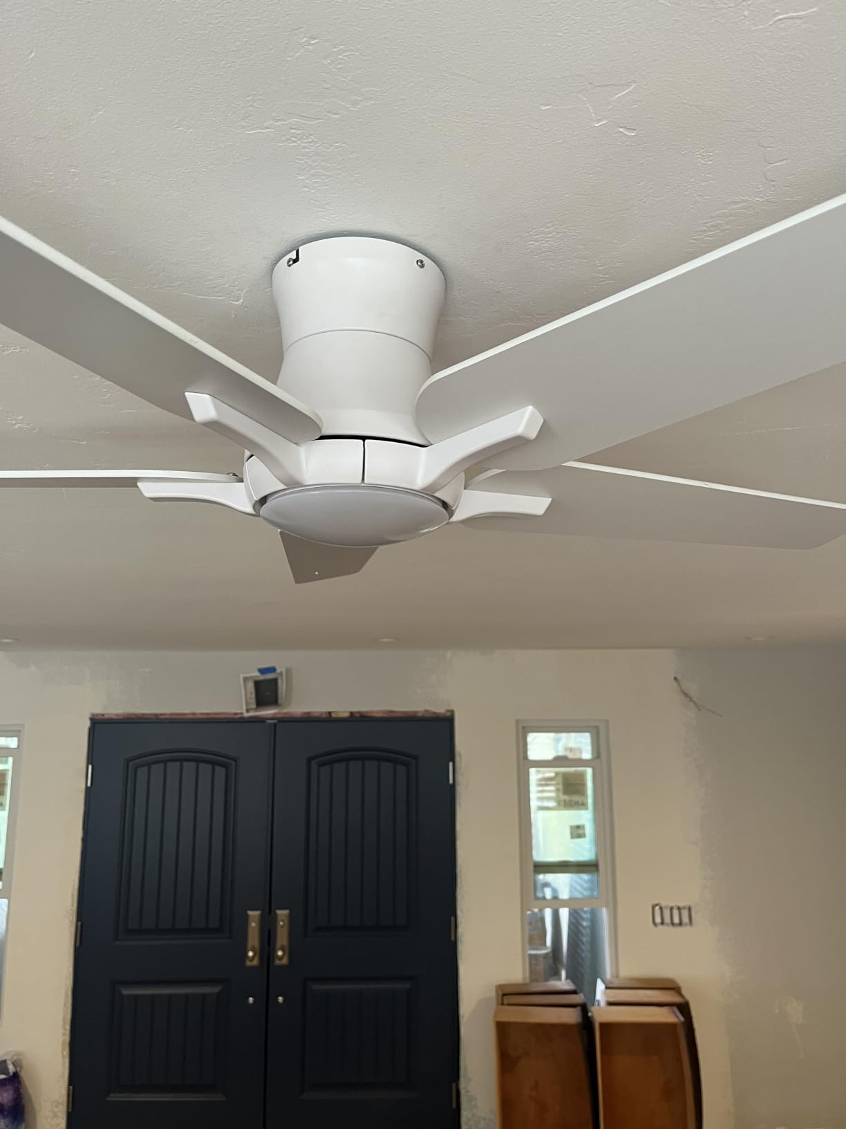 POCHFAN 52 Inch Ceiling Fans with Lights and Remote, Brushed Nickel Flush Mount Low Profile Ceiling Fan for Bedroom, Living Room, Patio, Dimmable 6 Speeds Noiseless, ETL Listed customer photo 1