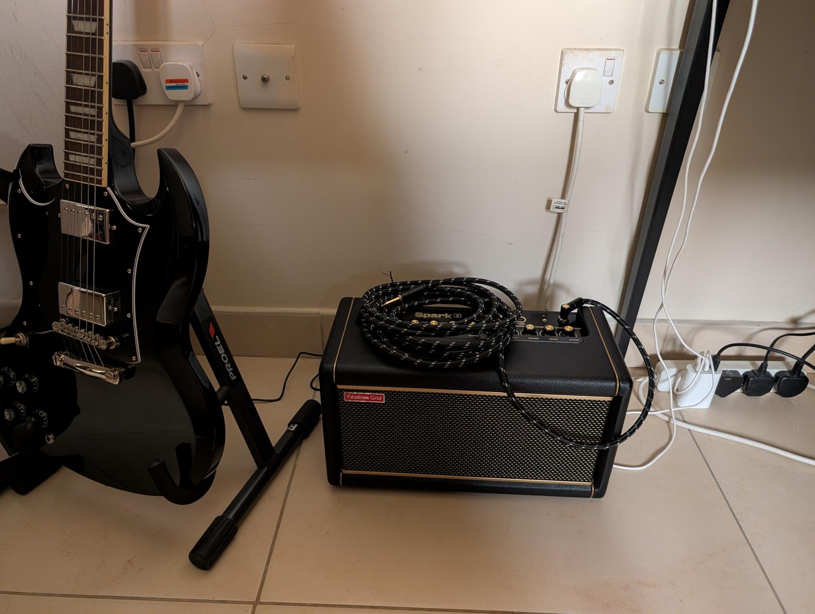Positive Grid Spark 2 50W Smart Guitar Practice Amp & Bluetooth Speaker with HD Amp Library and Spark AI customer photo 1