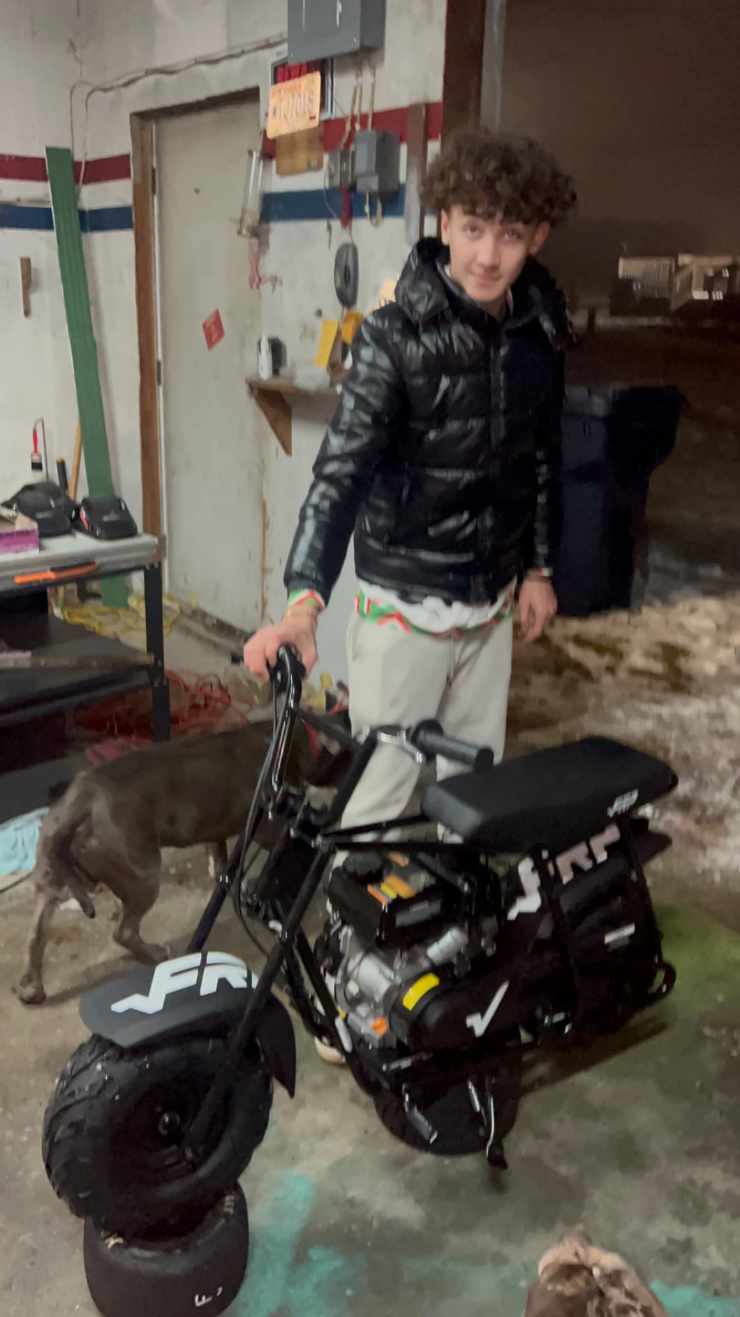 FRP MB40 Gas Mini Bike for Teens 40cc 4-Stroke Off Road 18 MPH 165 LBS | Straight-Gas Fueling With No Oil Mixing, Disc Brake, Knobby Tires, Engine Heat Guard, Easy Pull-Start, Black customer photo 1