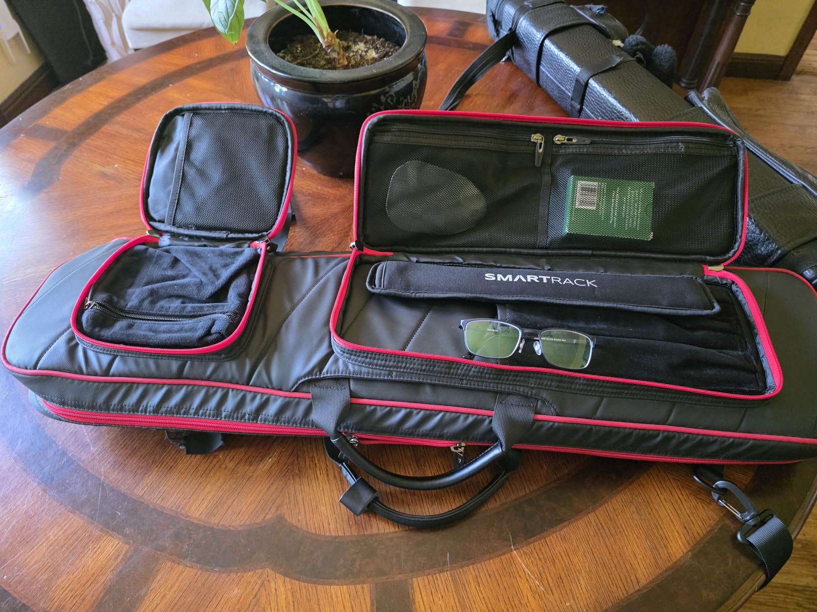 Pool Cue Case, 3x4 / 5x5 Pool Stick Bag with Multiple Accessory Pockets | Soft Padded, 3 Carrying Options, Durable Materials, Billiard Cue Backpack with Adjustable Shoulder Straps, for League Travel customer photo 1