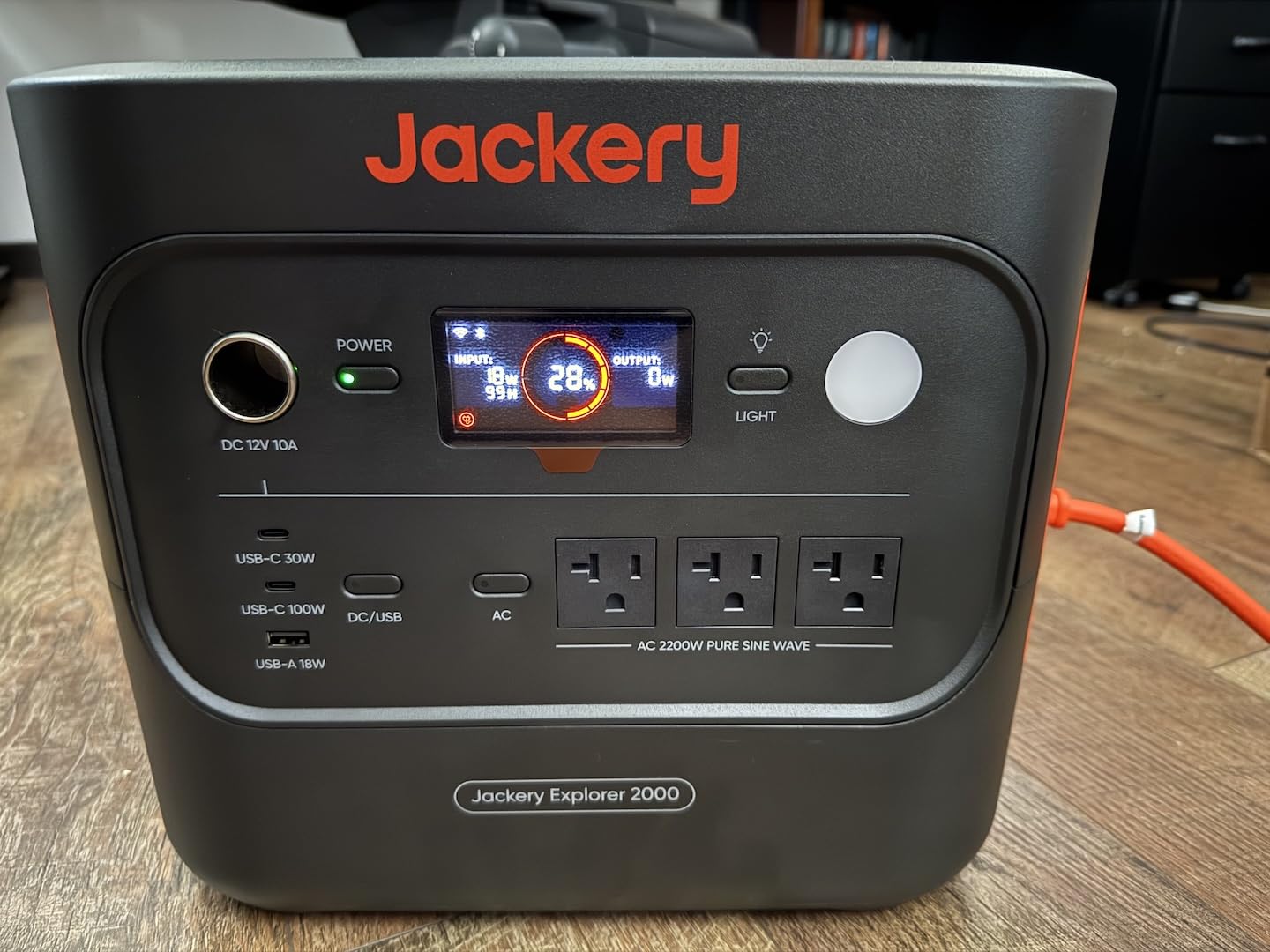 Jackery Explorer 2000 v2 and 2x200W Solar Panels, 2042Wh, 2200W AC Output | LiFePO4 Battery, 20ms UPS, USB-C PD 100W Fast Charging, Solar Generator for Power Outages, Emergencies, Camping customer photo 2
