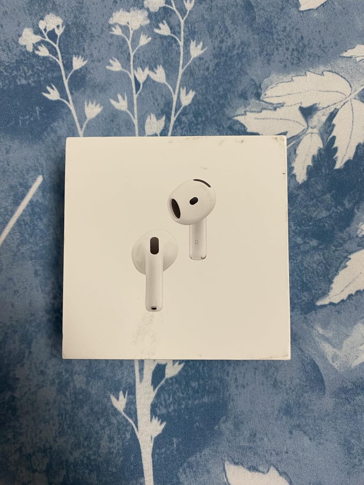Apple AirPods 4 Wireless Earbuds with Active Noise Cancellation, H2 Chip, USB-C customer photo 2