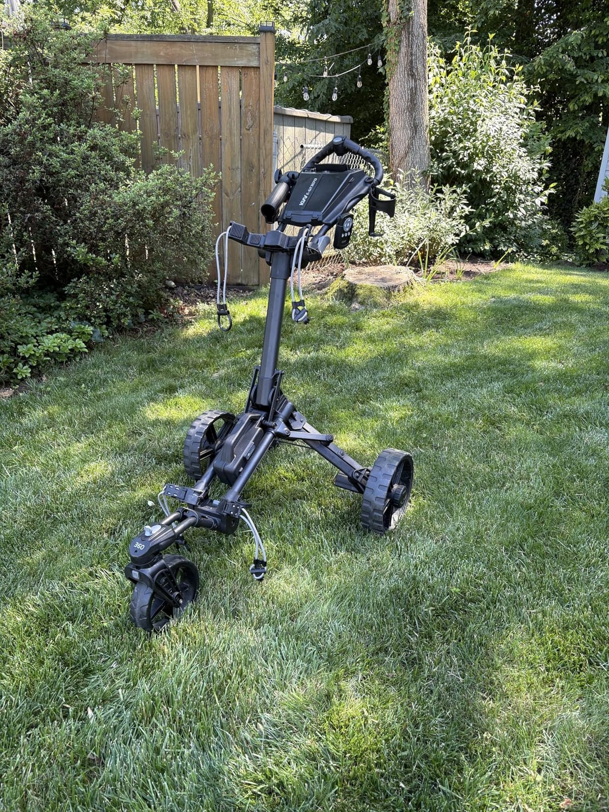 KVV Electric Golf Push Cart with Remote Control, Super Compact and Lightweight Electric Golf Cart,Smallest Folding Size Electric Golf Cart, Suitable for All Terrains, and (Charcoal) customer photo 2