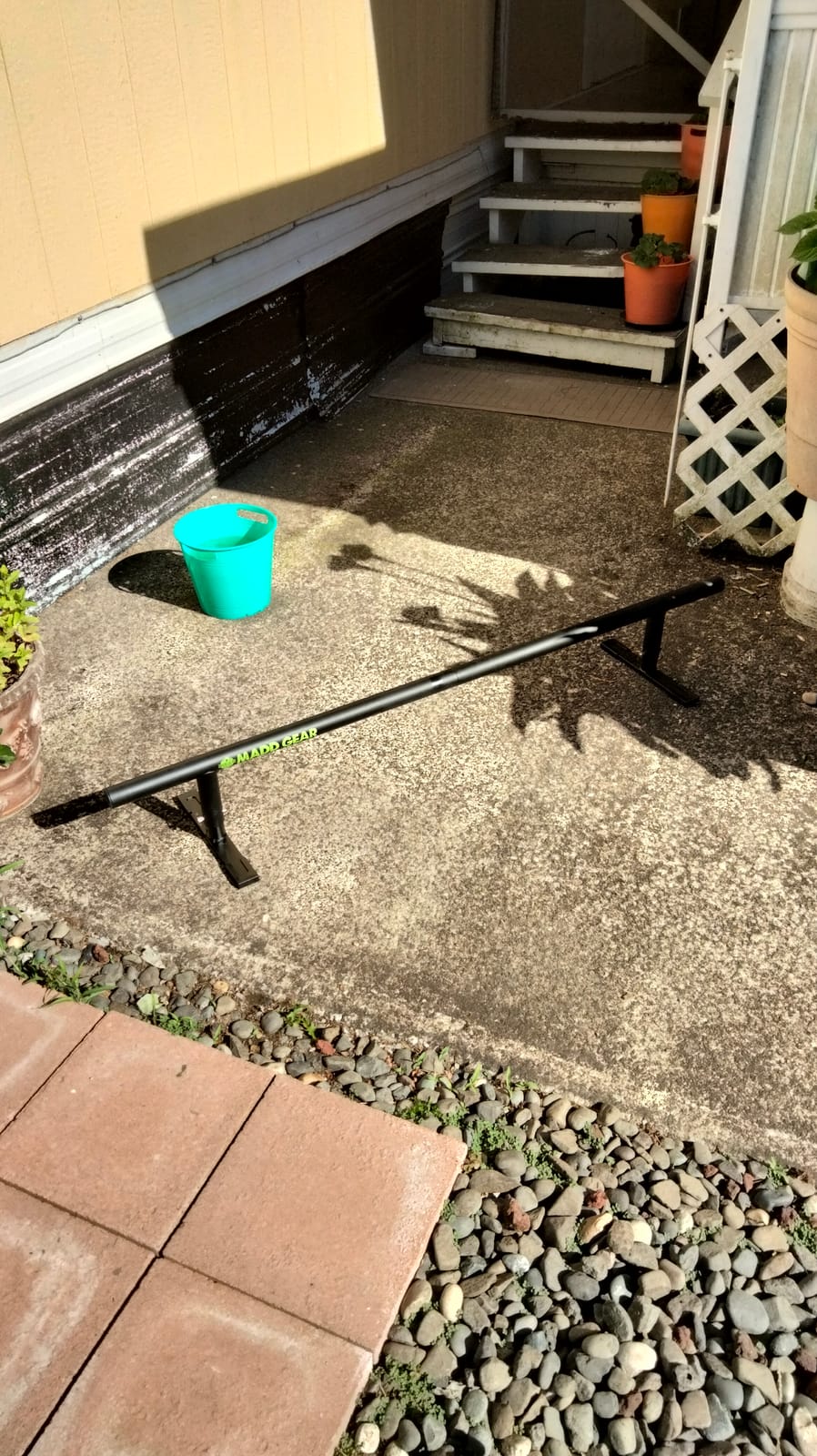 Madd Gear Round Grind Rail for Scooters, Skateboards, Inline Skates - 55