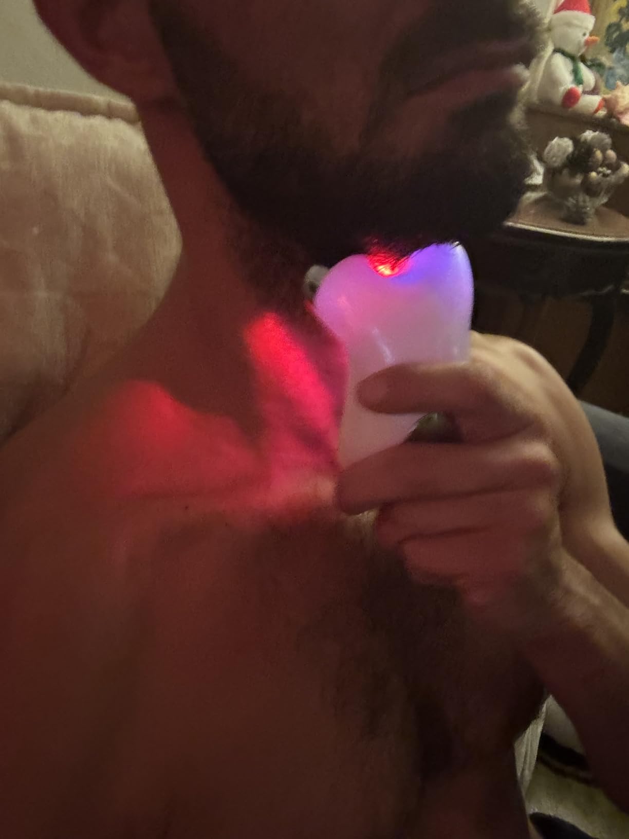 Microcurrent Facial Device, Latest Red Light Technology, Enhances The Ability to Lift The Face and Tighten The Skin, Facial Wrinkle Equipment, Smart Photon Micro-Current Device, Model:EP-300 customer photo 2
