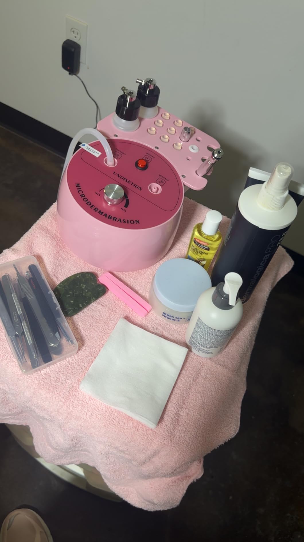 Diamond Microdermabrasion Machine Professional for Facial UNOISETION 3 in 1 Home Microdermabrasion Machine for Skin Exfoliating, Blackhead Removal, Spray Facial Moisturizing customer photo 2