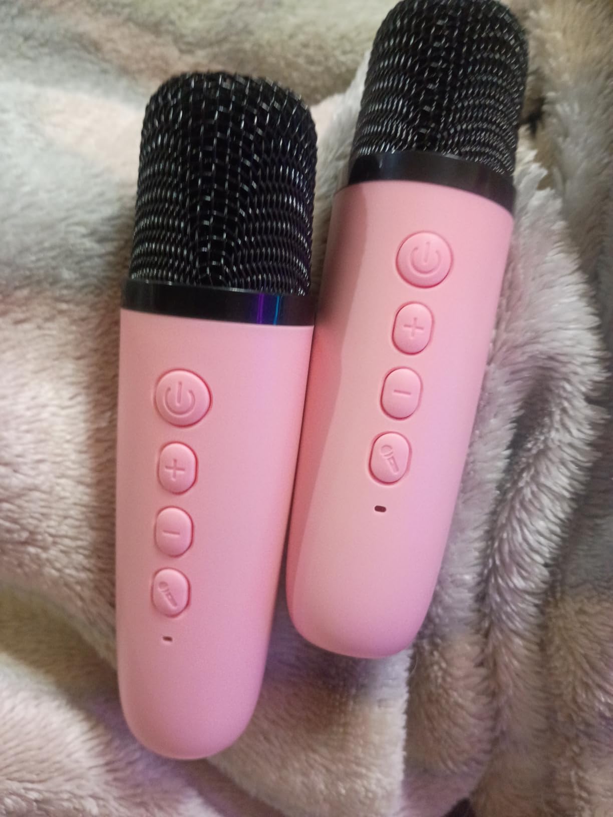 Karaoke Machine for Kids Adults,Bluetooth Speaker 2 Wireless Microphones customer photo 1