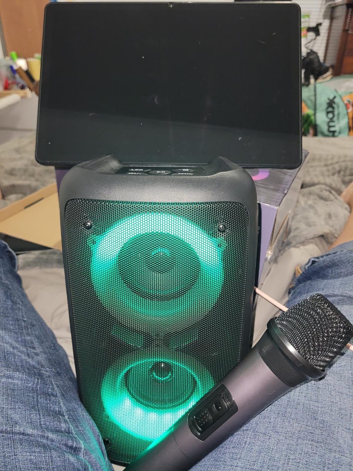 Karaoke Machine for Adults Kids, Portable Bluetooth Speaker with 2 Wireless Microphones, TWS Mode & LED Light, 10H Battery PA System, Home Party Outdoor Camping Birthday (2 Mics) customer photo 1
