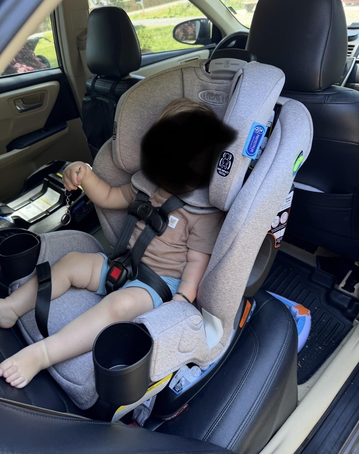 Graco Extend2Fit 3-in-1 Convertible Car Seat, 3 Modes - Rear Facing, Forward Facing Baby Car Seat and Highback Booster Seat, Adjustable Extension Panel for Extra Legroom, Cullen customer photo 1