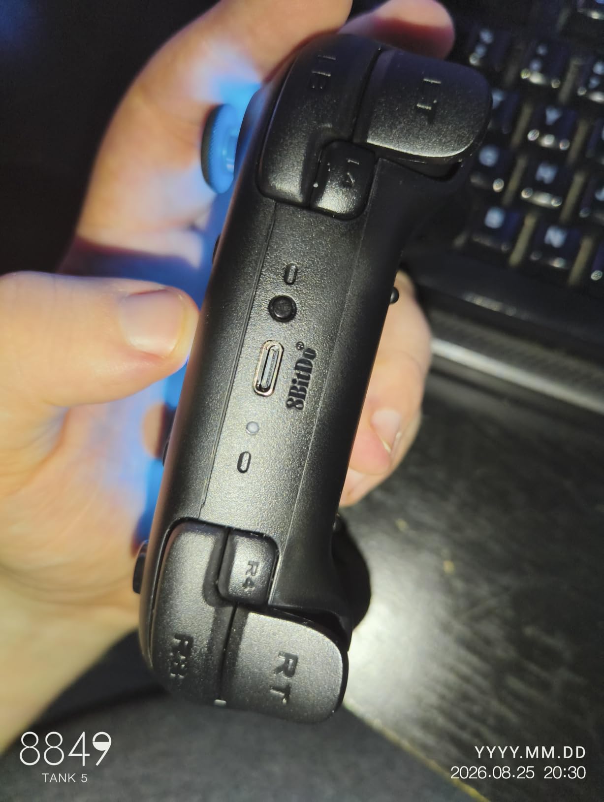 8Bitdo Ultimate 2 Wireless Controller for PC, Apple, Steam & Android, Black | TMR Joysticks, Hall/Tactile Triggers, 8Speed 2.4G, 1000Hz Polling Rate, Motion Control, RGB Fire Ring, Charging Dock customer photo 1