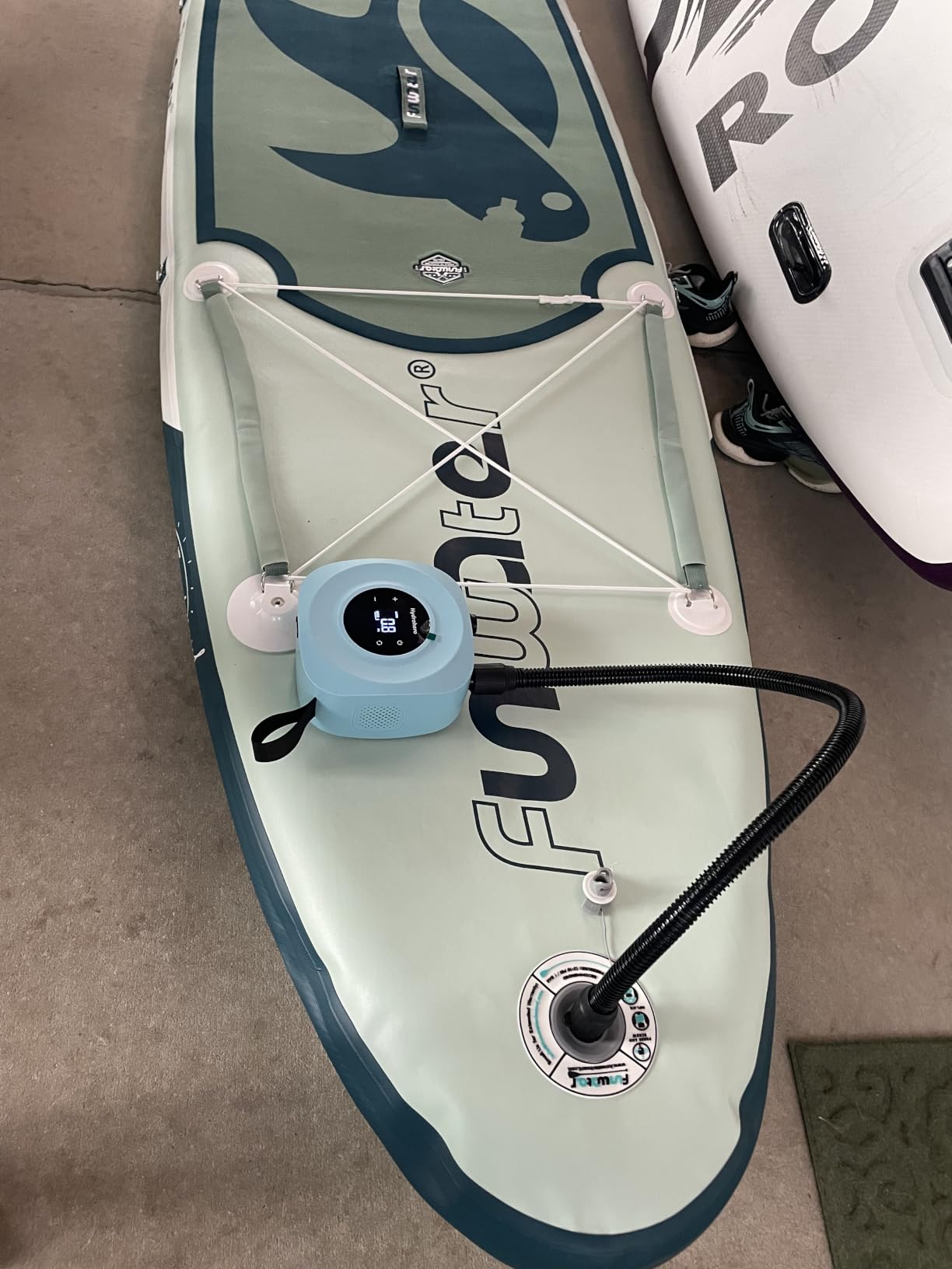 Hydrohero Electric Paddle Board Pump, 20 PSI Rechargeable SUP Pump customer photo 2