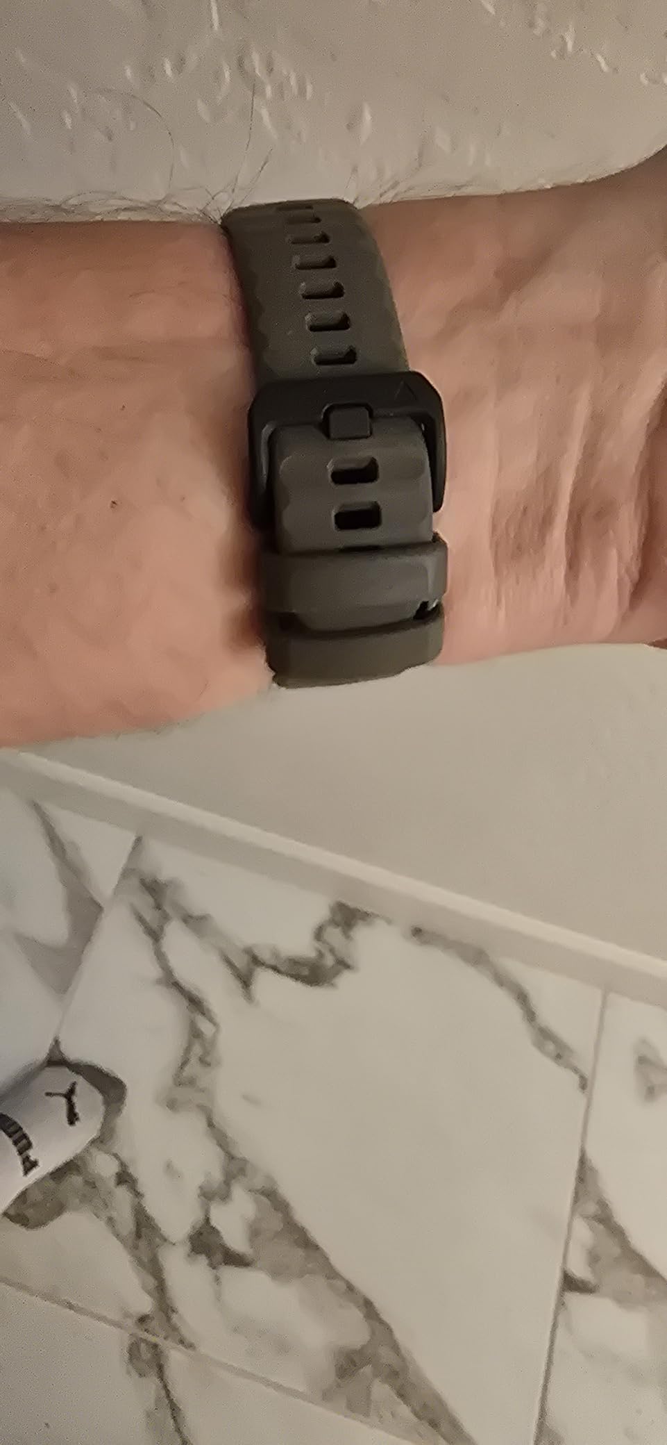 Garmin Instinct® E, Rugged GPS Smartwatch, 45mm, Charcoal customer photo 1