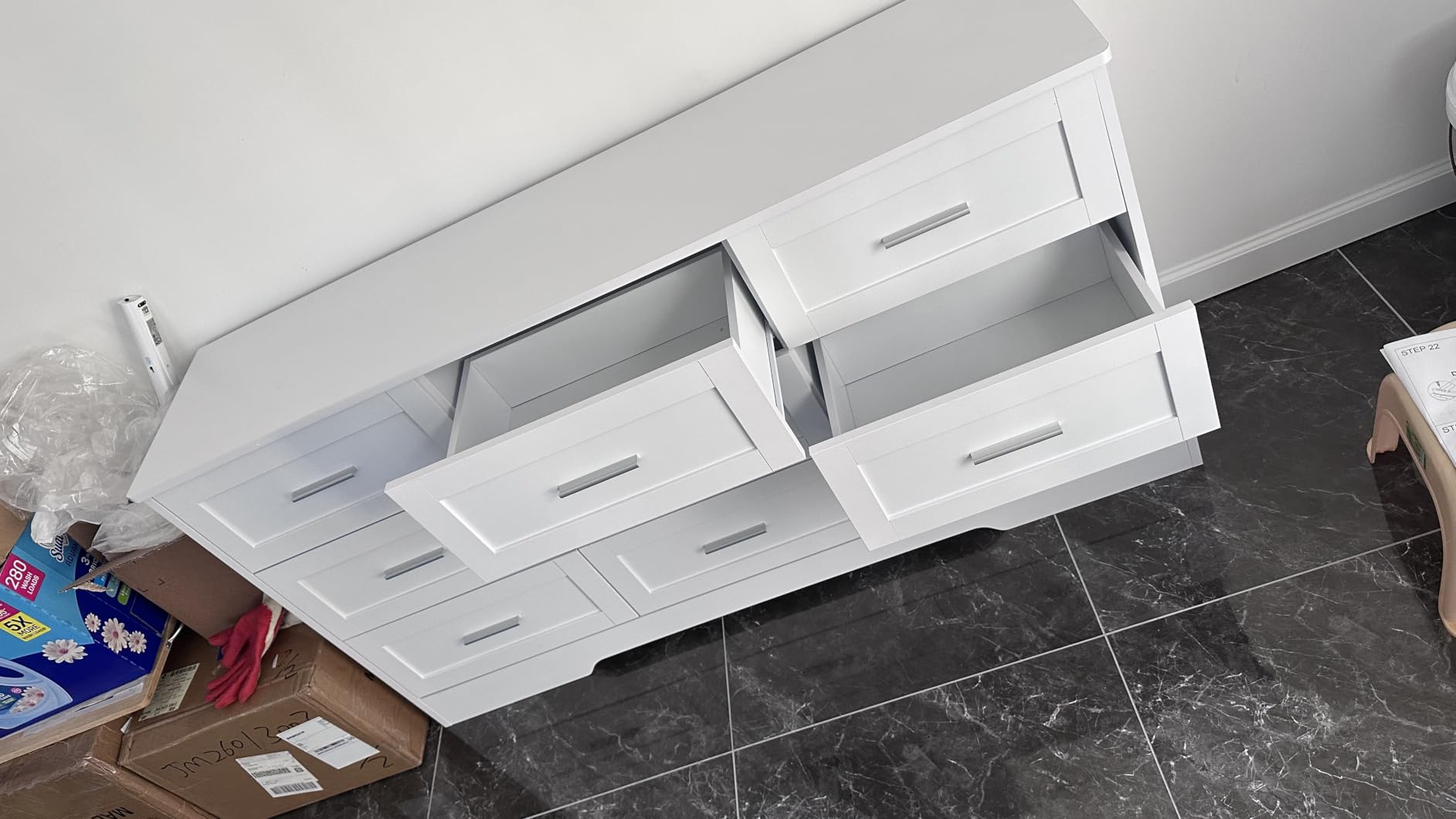 TEENFON Dresser for Bedroom, Tall White Dresser with 4 Drawers, Dressers with Mirror, Chest of Drawers for Bedroom, Living Room, Closet, Hallway, White customer photo 2