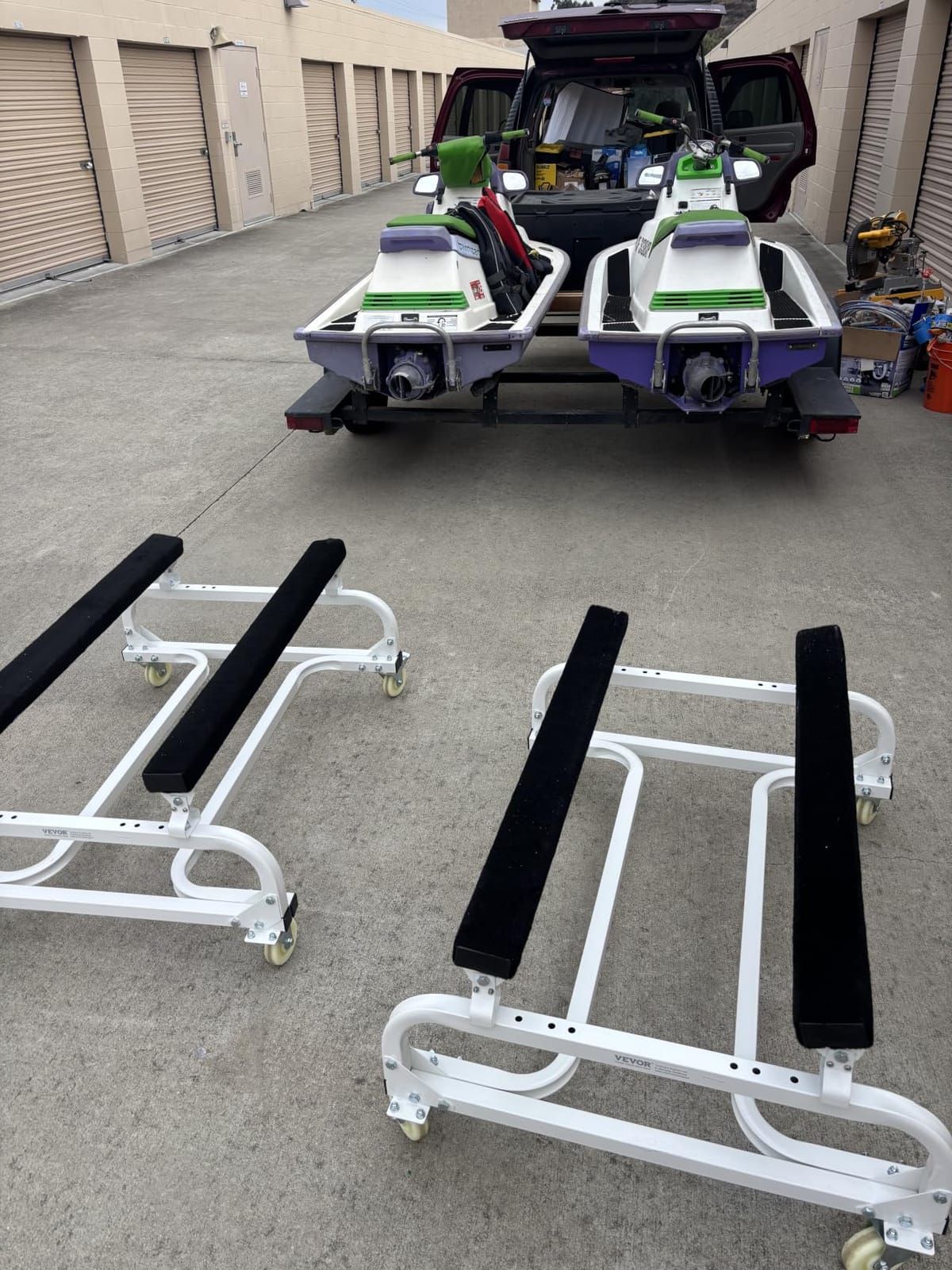 VEVOR Watercraft PWC Dolly, 1000 lbs Load Capacity, Jet Ski Stand PWC Cart for Moving Watercraft, Adjustable Bunks with 4 Casters & 2 Brakes, Heavy-Duty Jet Ski Cart for Kayaks, Jet Skis, Speedboats customer photo 2
