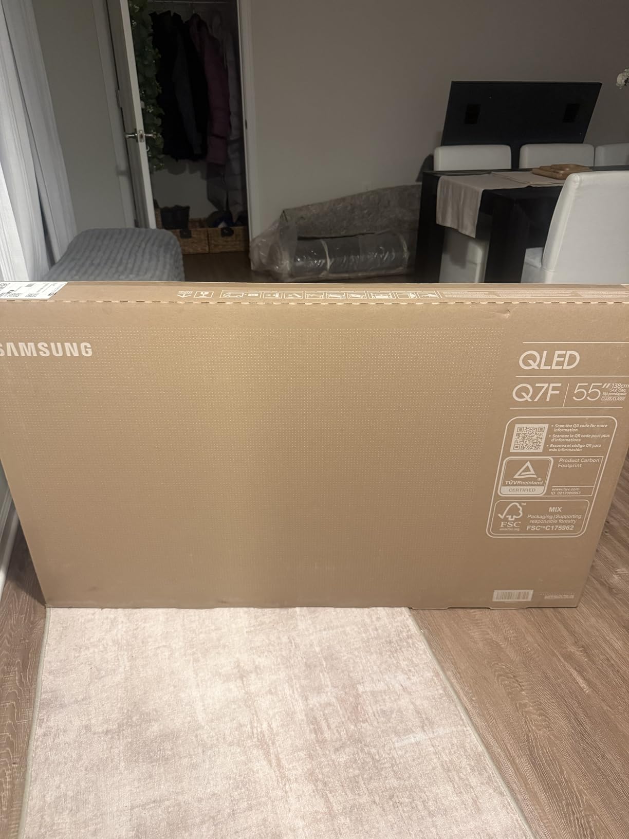 Samsung 43-Inch Class QLED Q7F Series Samsung Vision AI Smart TV (2025 Model, 43Q7F) Quantum HDR, Object Tracking Sound Lite, Q4 AI Gen1 Processor, 4K upscaling, Gaming Hub, Alexa Built-in customer photo 1