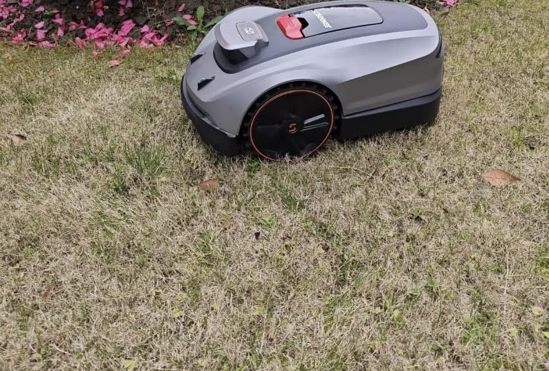 Sunseeker X3 Plus Robot Lawn Mower, RTK, Vision AI, 0.3 Acre, Wire-Free customer photo 2