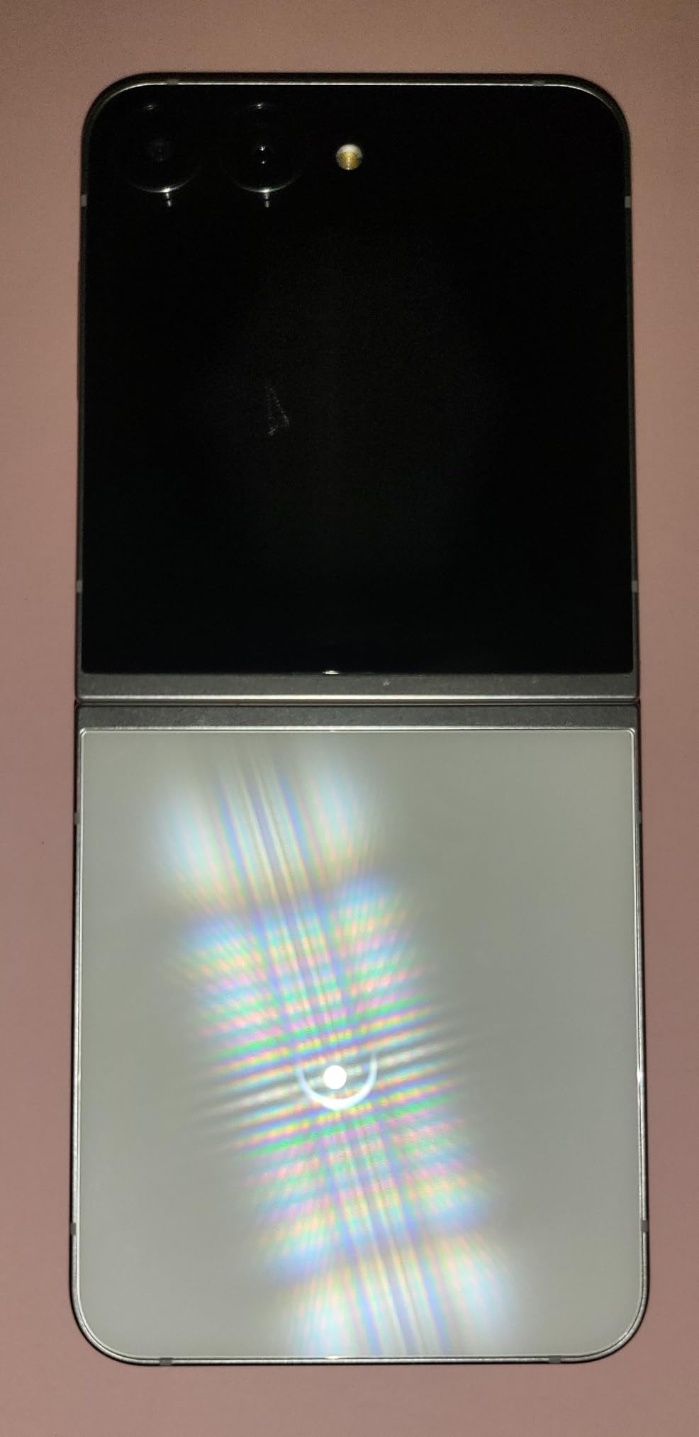 Samsung Galaxy Z Flip7 FE Cell Phone, 256GB AI Smartphone, White customer photo 2