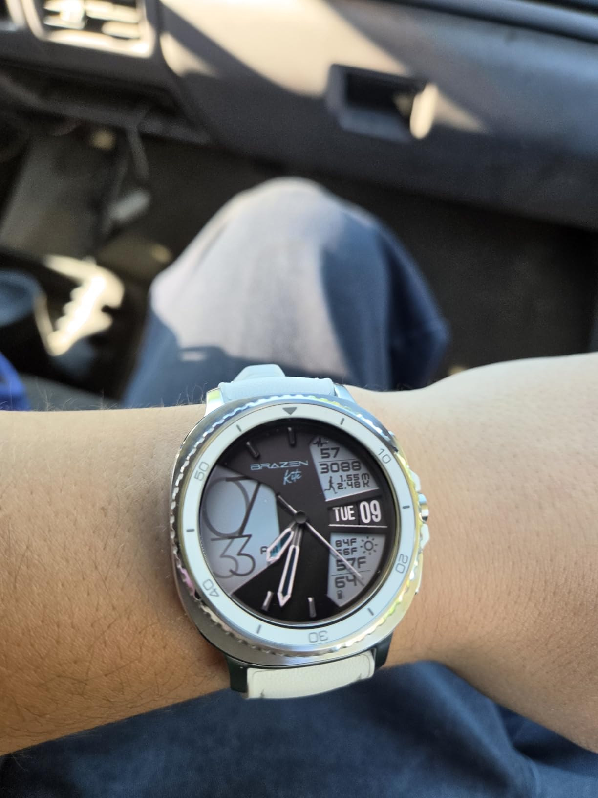 Samsung Galaxy Watch 8 Classic (2025), Black, 46mm, Bluetooth Smartwatch | Cushion Design, Rotating Bezel, Sleep and Running Coach, Energy Score [US Version, Amazon Exclusive 2Yr Warranty] customer photo 2