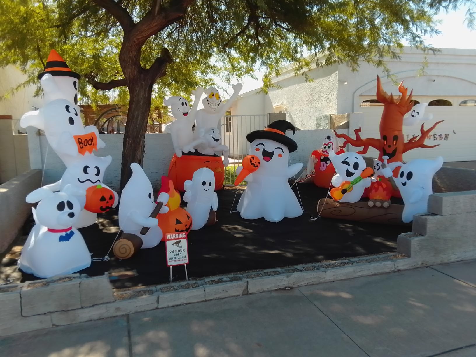 JOYIN Halloween Inflatable Ghost Outdoor Decorations, Giant Overlap Ghost Inflatable Decor with LEDs, Blow Up Yard Decorations for Halloween Party Garden Lawn Yard Decor customer photo 1