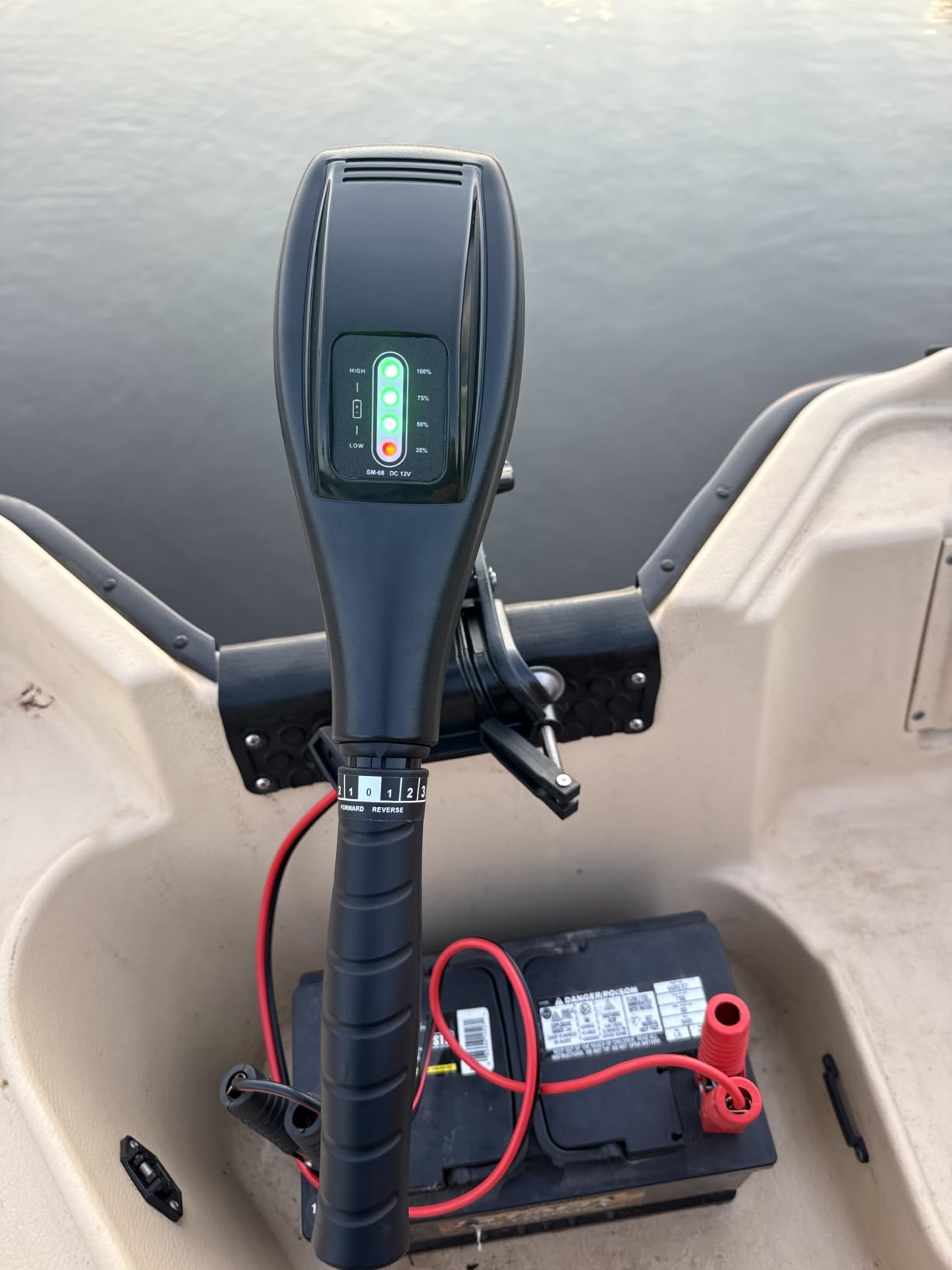 68LB Thrust Trolling Motor 8 Speed Electric Outboard Motor Boat Kayak Motor with 6’’ Adjustable Handle 30'' Shaft Length & LED Indicator Transom Mounted for Kayak, Fishing Boat customer photo 2