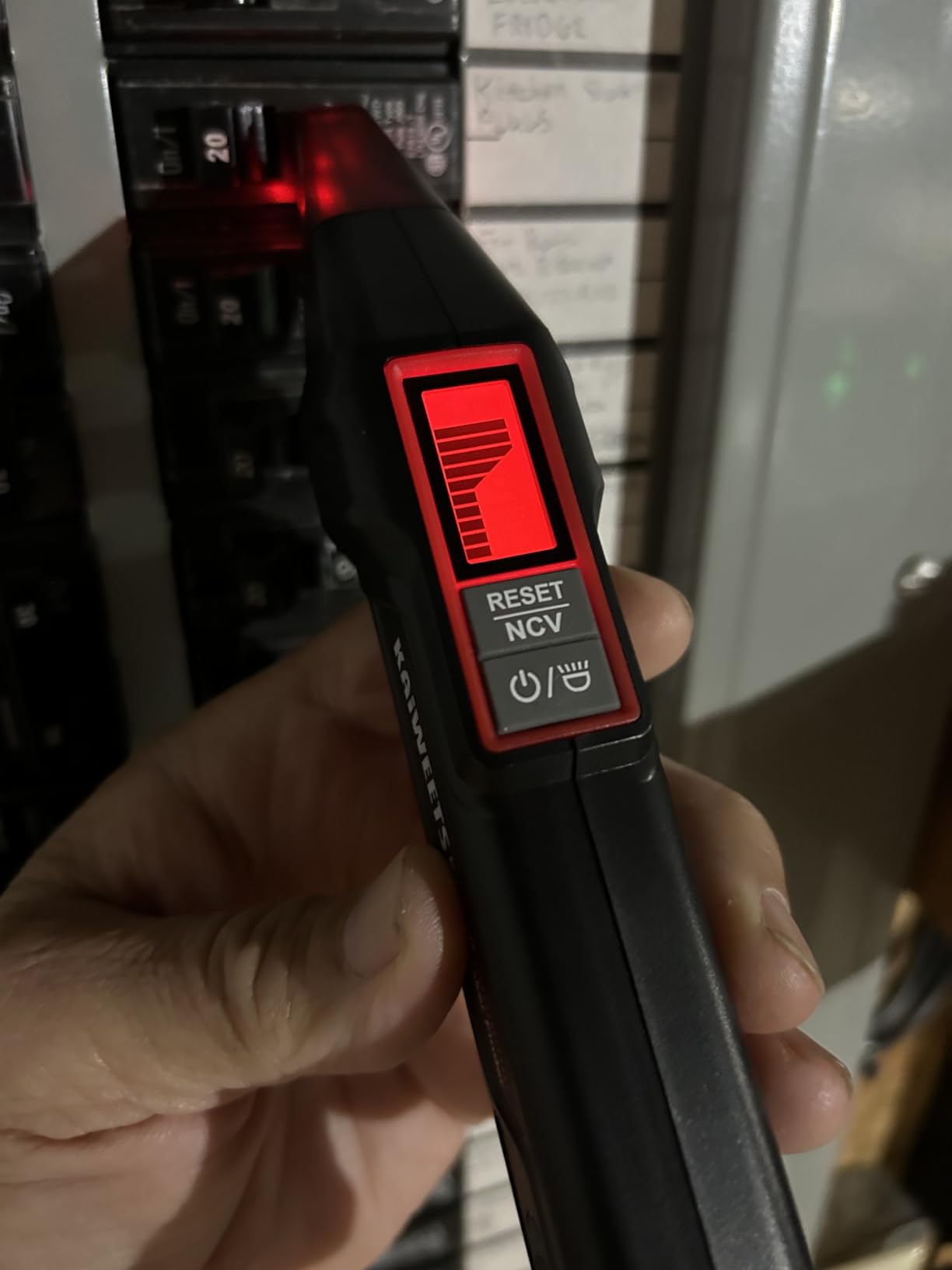 KAIWEETS Circuit Breaker Finder with LCD Display, GFCI Outlet Tester, Electrical Circuit Tracer Tool with NCV Test & Flashlight, Includes Carrying Case and Adapters- KT301P customer photo 1
