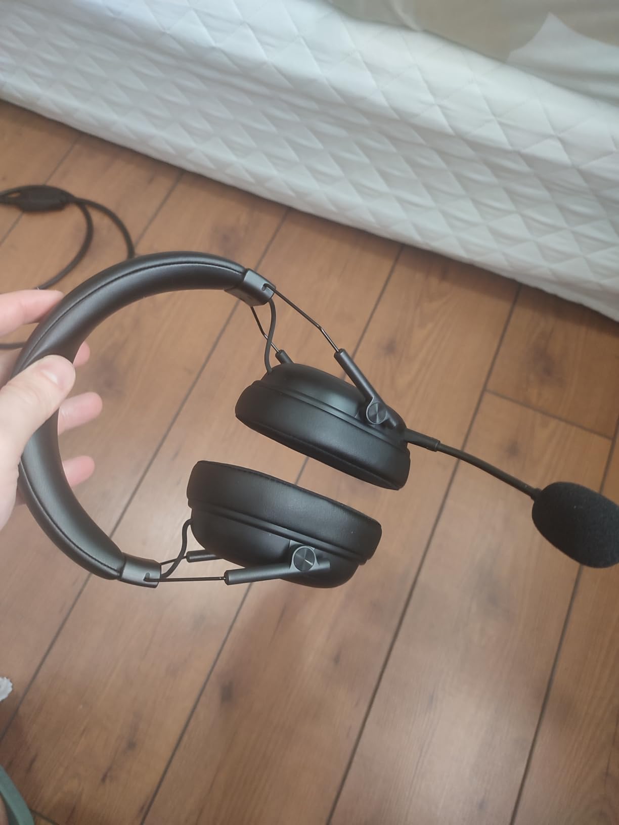 Razer BlackShark V3 X HyperSpeed Wireless PC Gaming Headset, Black | 50mm Drivers, Cardioid Mic, 2.4 GHz, Bluetooth, USB, Works with Mac, PS5, Nintendo Switch, Smartphone, 70 Hr Battery customer photo 2