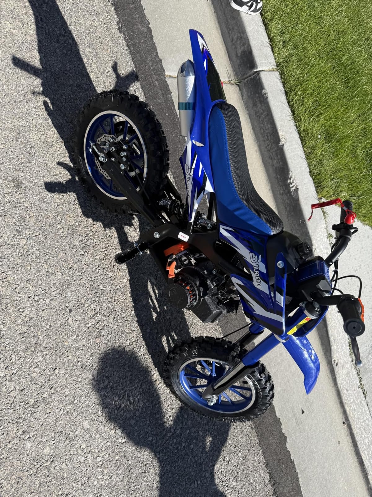 DEETAGO 50cc Dirt Bike for Kids 5-13, 2-Stroke Gas Kids Dirt Bike | dirt bike 25mph speed, 2.5-10