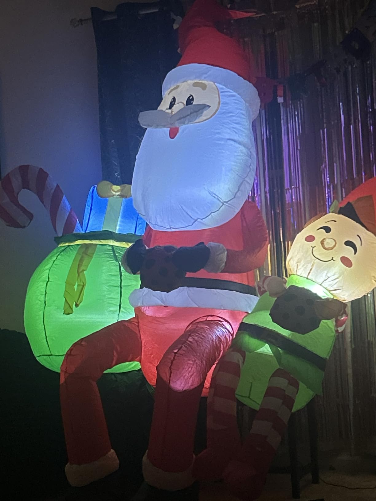 8FT Santa Claus Climbing on Ladder Christmas Decoration with Built-in LED Lights, Christmas Outdoor Inflatable Decoration for Lawn, Yard, Garden, Patio customer photo 1