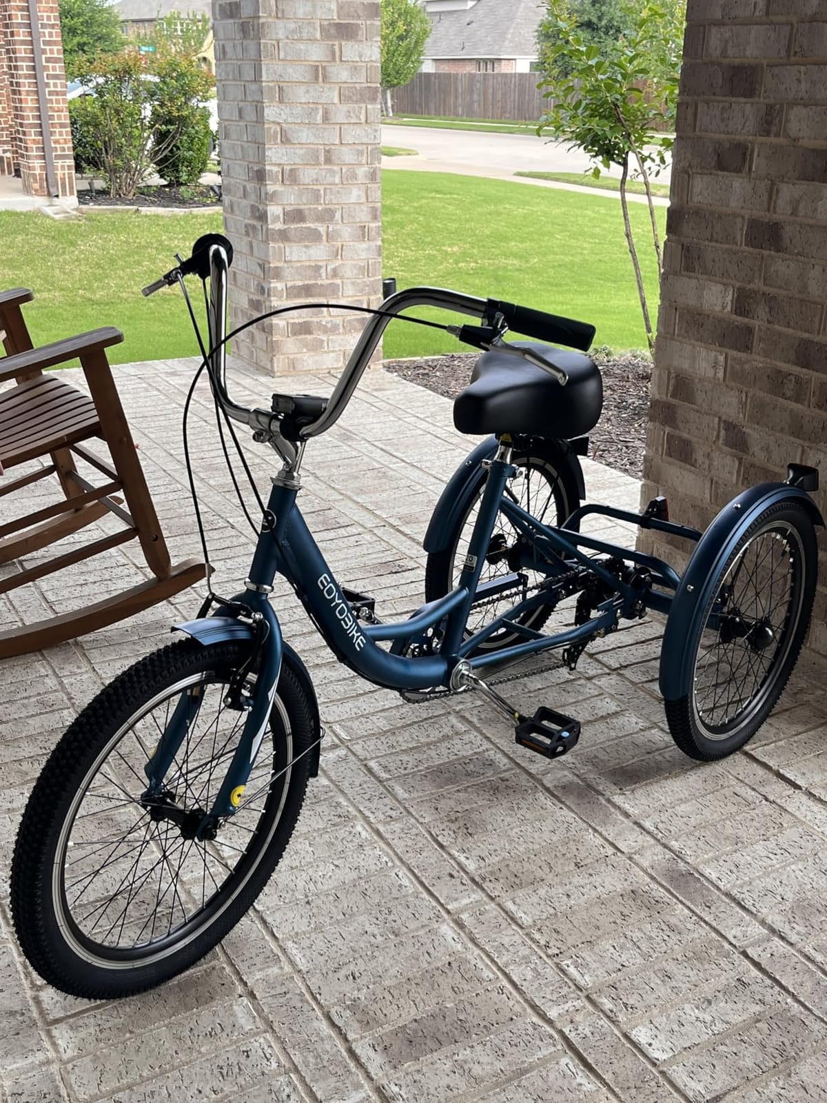 MOPHOTO Adult Tricycle, 3 Wheel Bike for Seniors Beginners, 20/24/26 Inch | 7 Speed, Low Step-Through, Large Rear Basket, 350 lbs Capacity customer photo 1