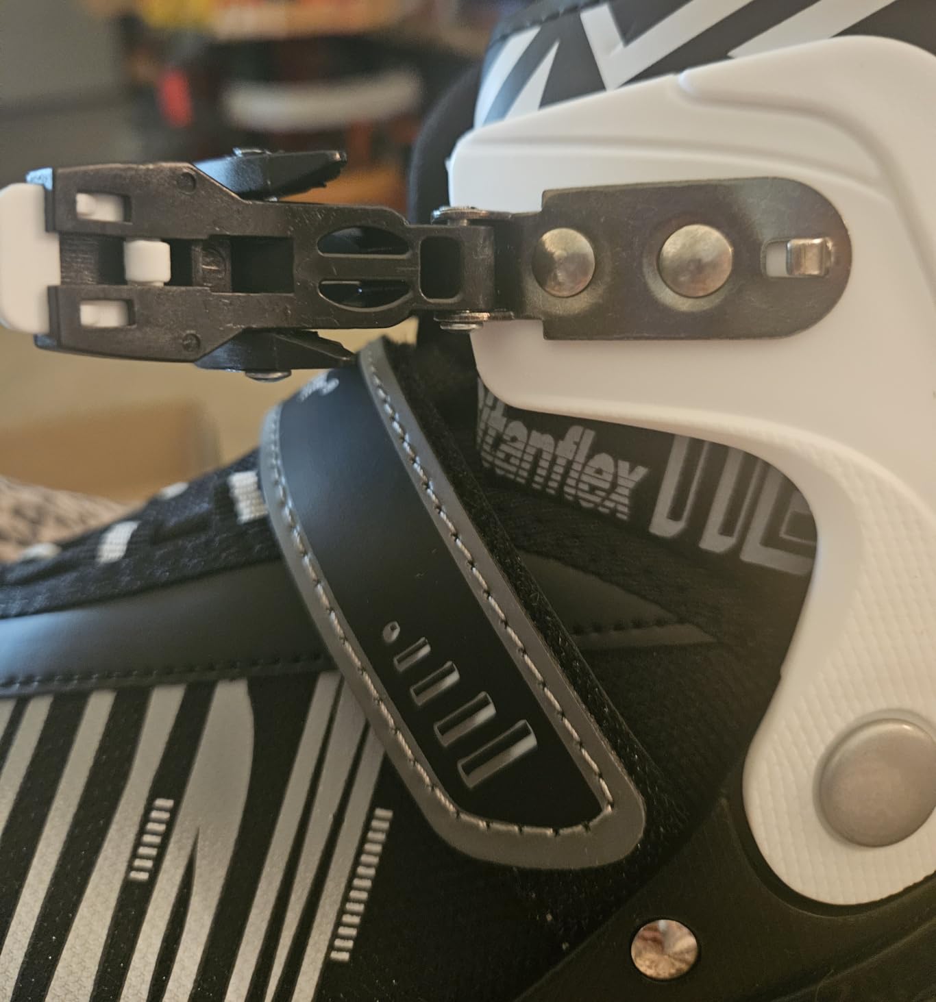 Adjustable Ice Skates for Kids Girls Boys - Beginner Hockey Skates Ages 4-12 with Safety Ankle Support customer photo 1