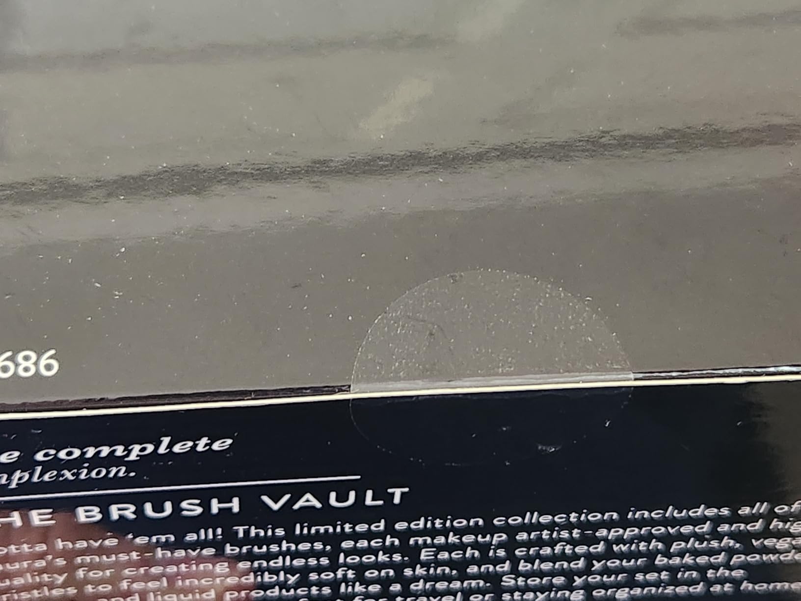 LAURA GELLER The Brush Vault - Makeup Brush Collection - 10 Count customer photo 1